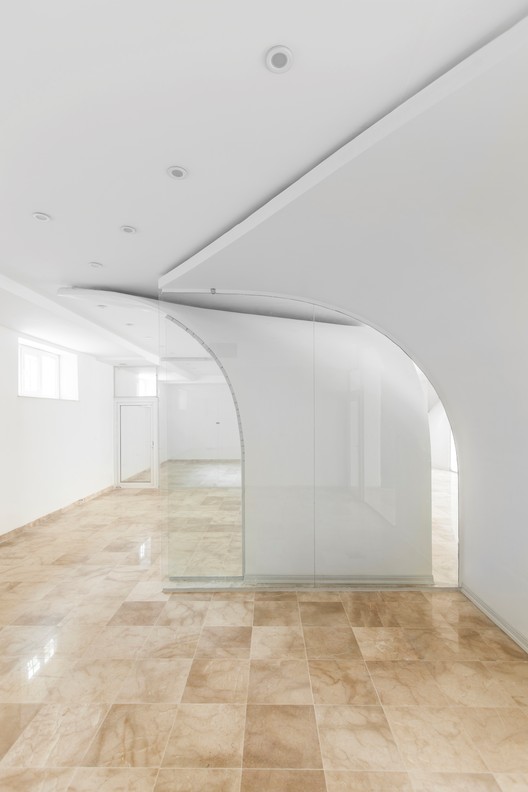 灵活流动的 Hamedan 经济事务展览馆-17