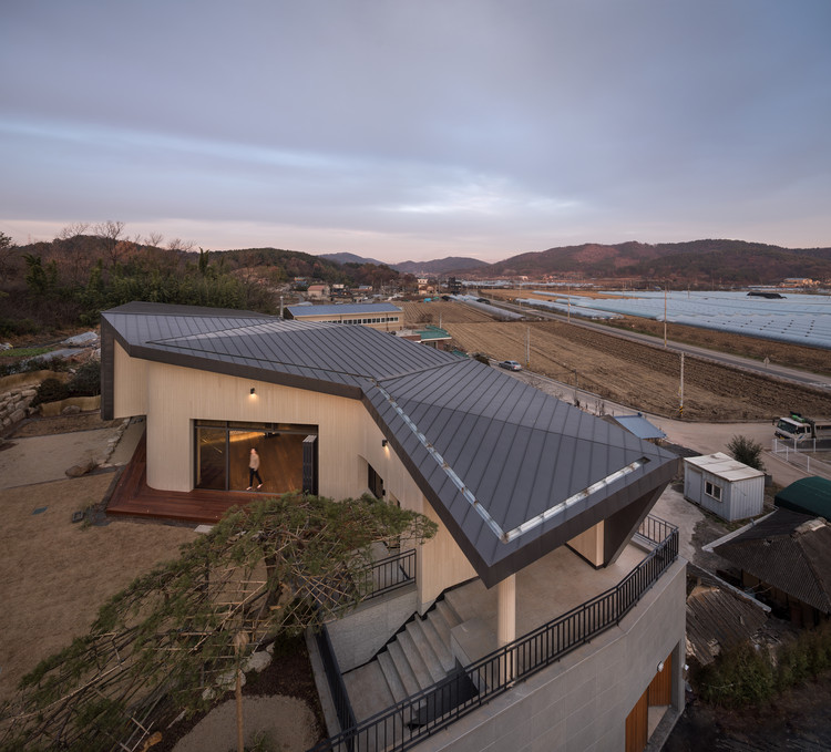 平衡对比，山景竹影的韩国家居设计-2