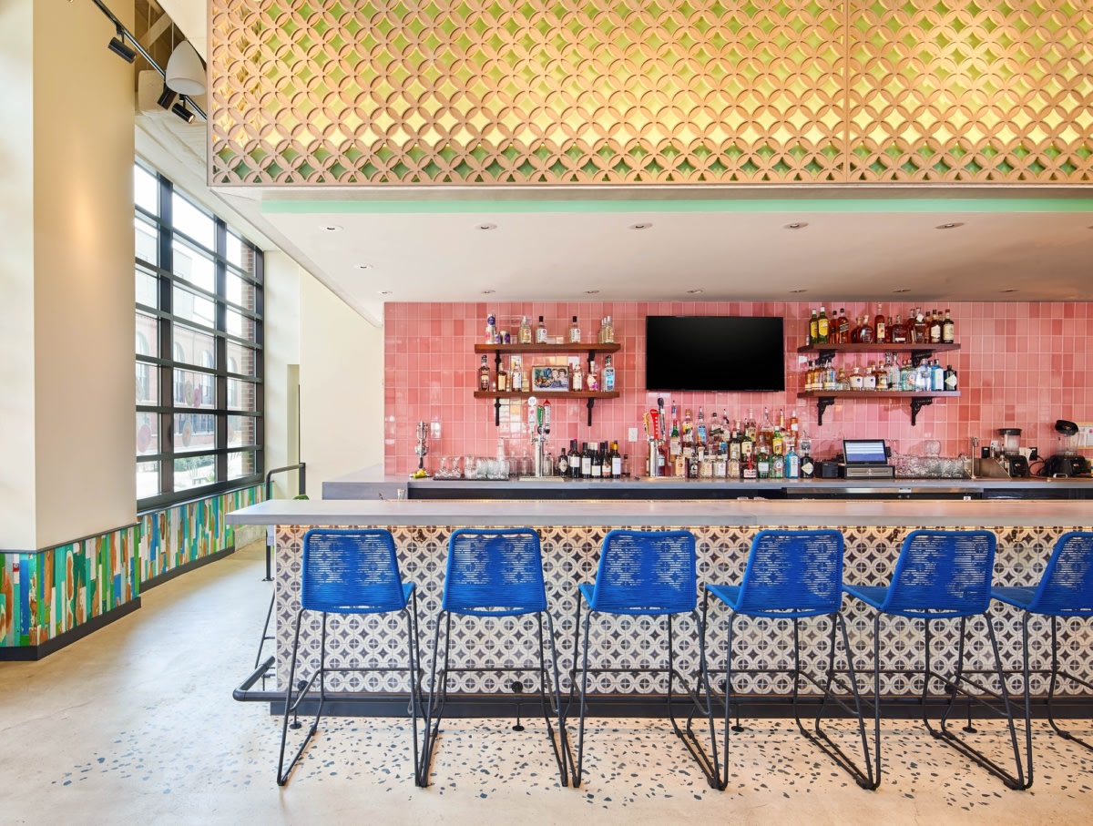 拉美风情西餐厅 La Famosa丨美国华盛顿丨GrizForm 设计 Architects-11