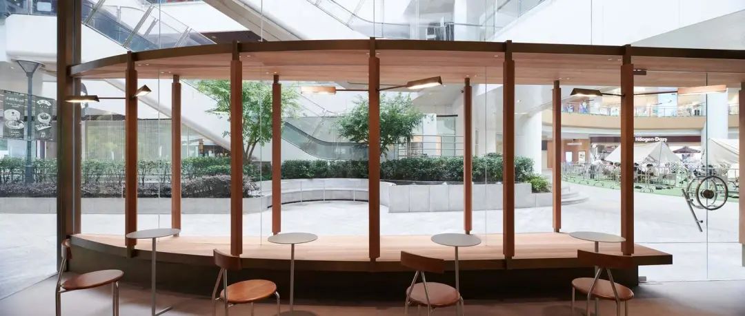 泊于人流中的“船”·The Ninth Coffee 上海首店丨中国上海丨方书君工作室-41