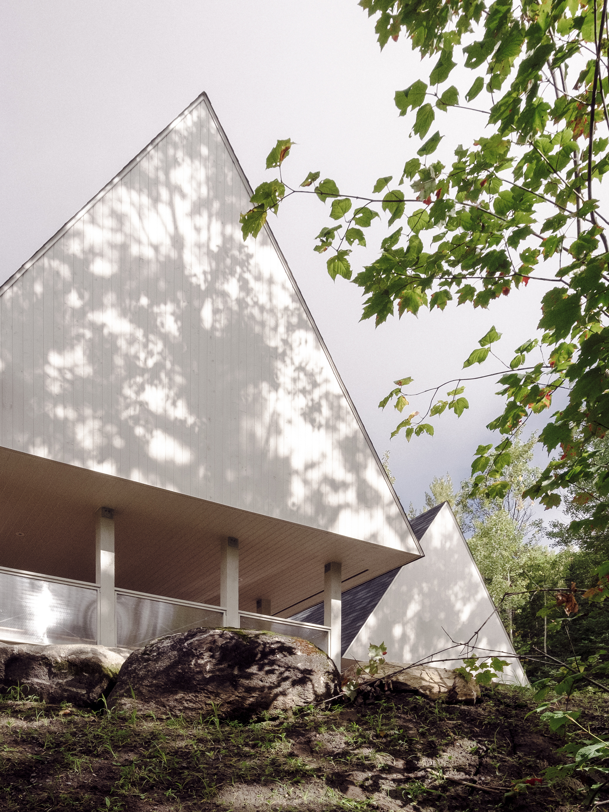 鹰巢屋丨加拿大魁北克丨mainstudio architecture-12