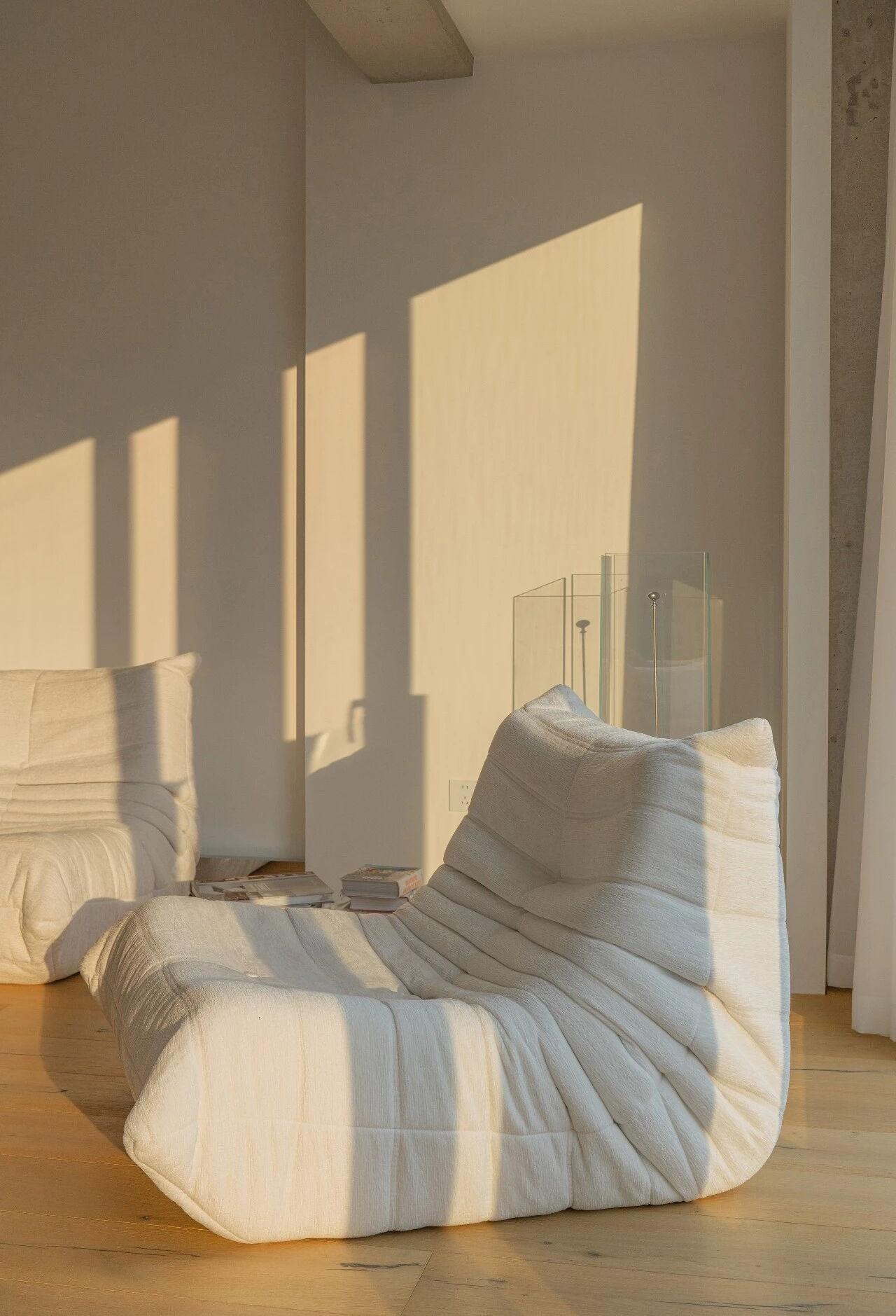 福建00后设计师为业主打造72㎡一人居极简私宅丨中国龙岩丨向内建立-14