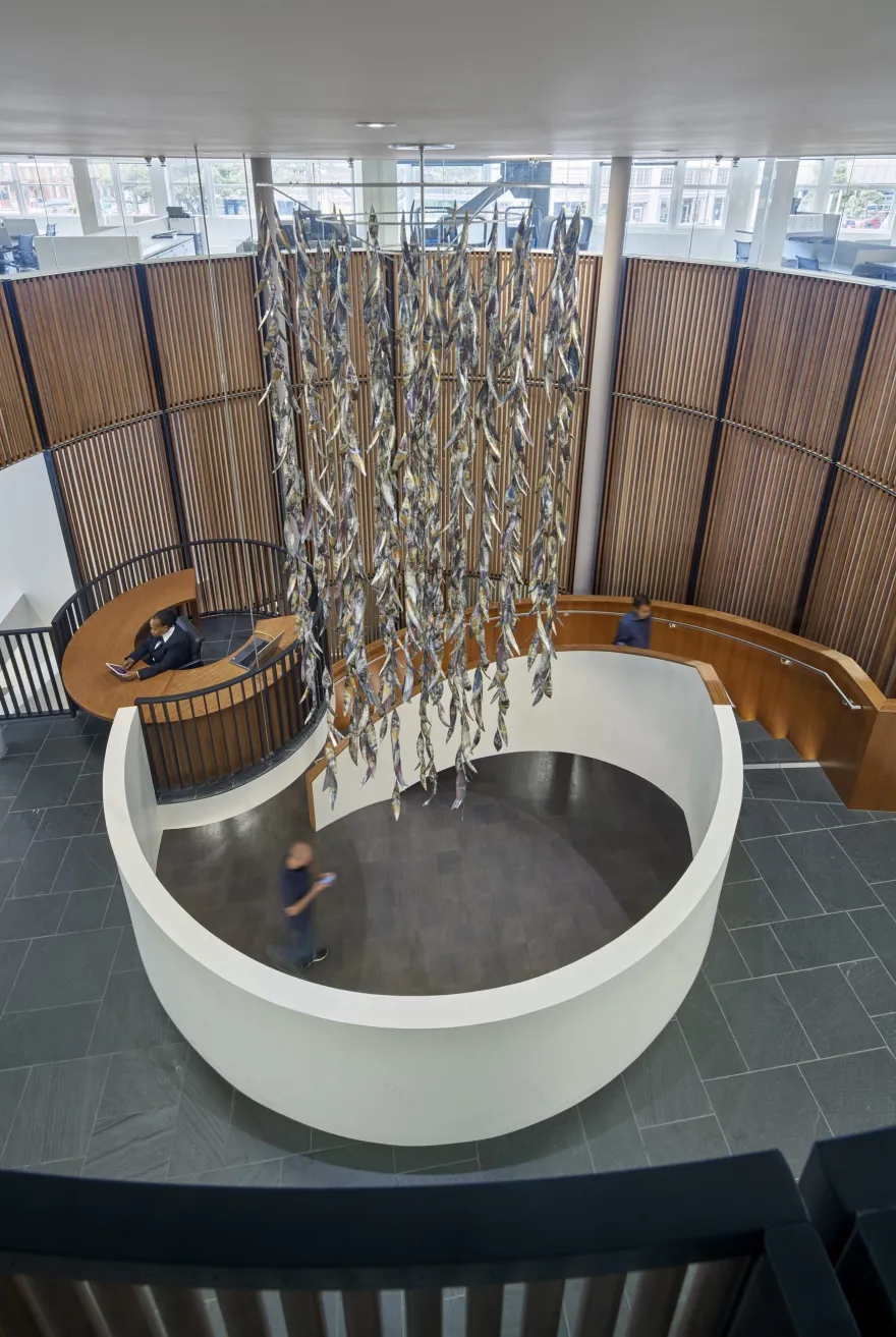 连接开放民主,Kapor 中心打造温馨社交空间-37