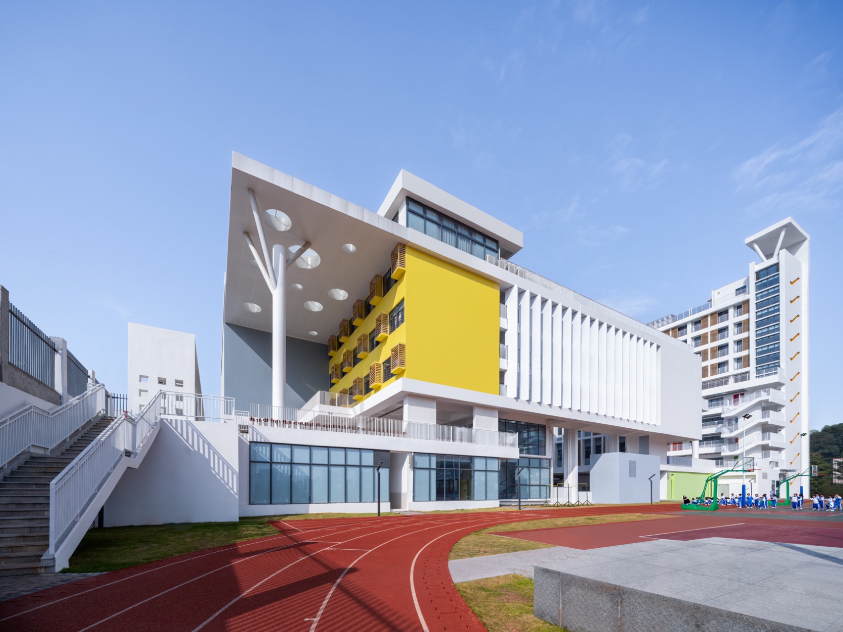 深圳市龙华区福城实验学校 / 深圳大学建筑设计研究院 “钟中+钟波涛”工作室-23