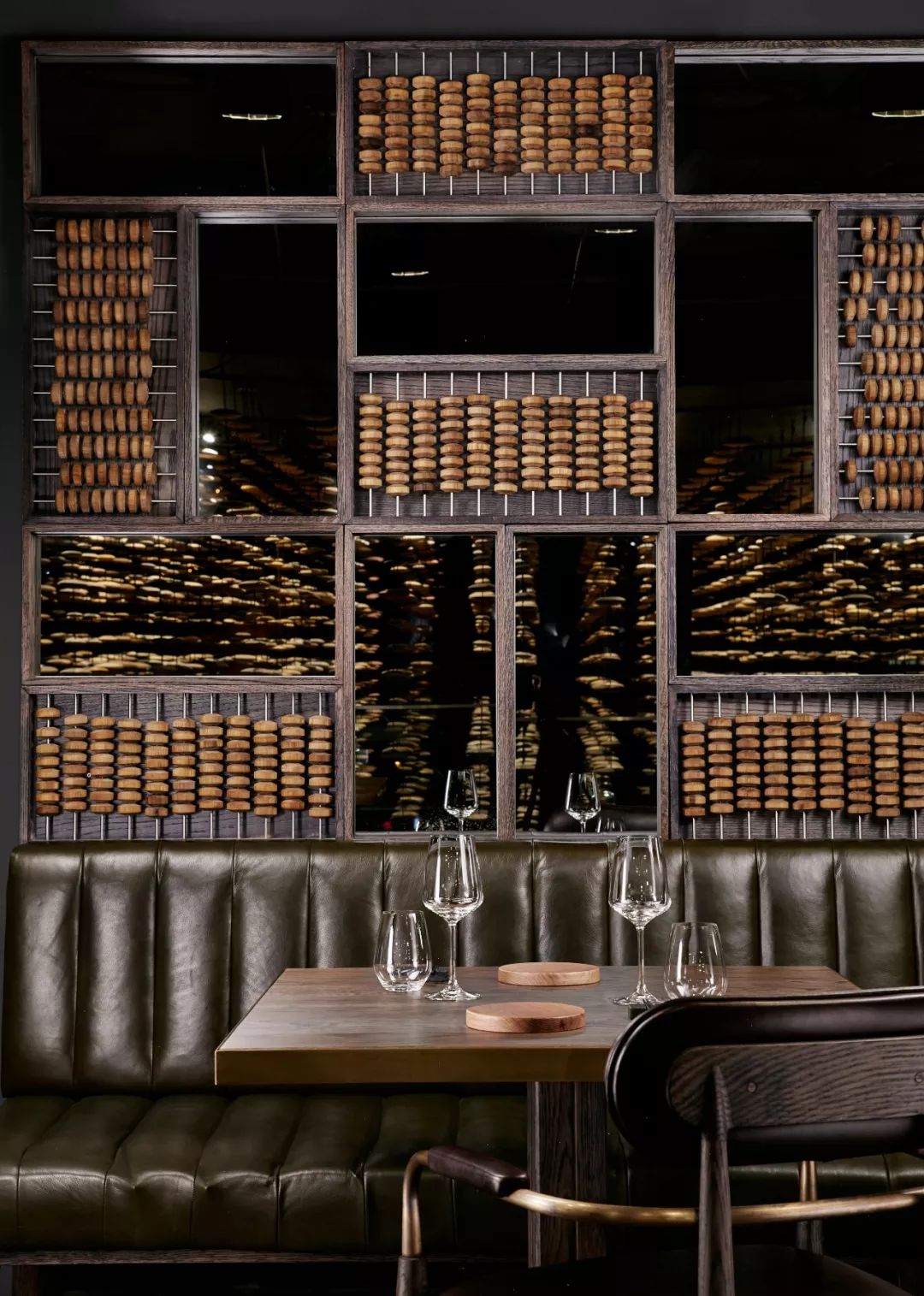 新作·炫酷国际餐厅 低调奢华-32