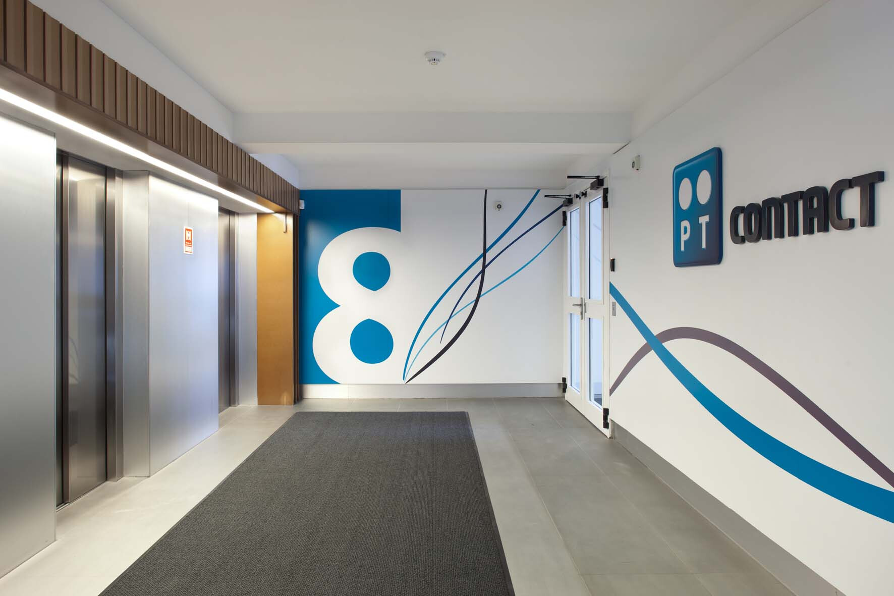 葡萄牙电信总部大楼·优化空间布局,提升功能与舒适度-12