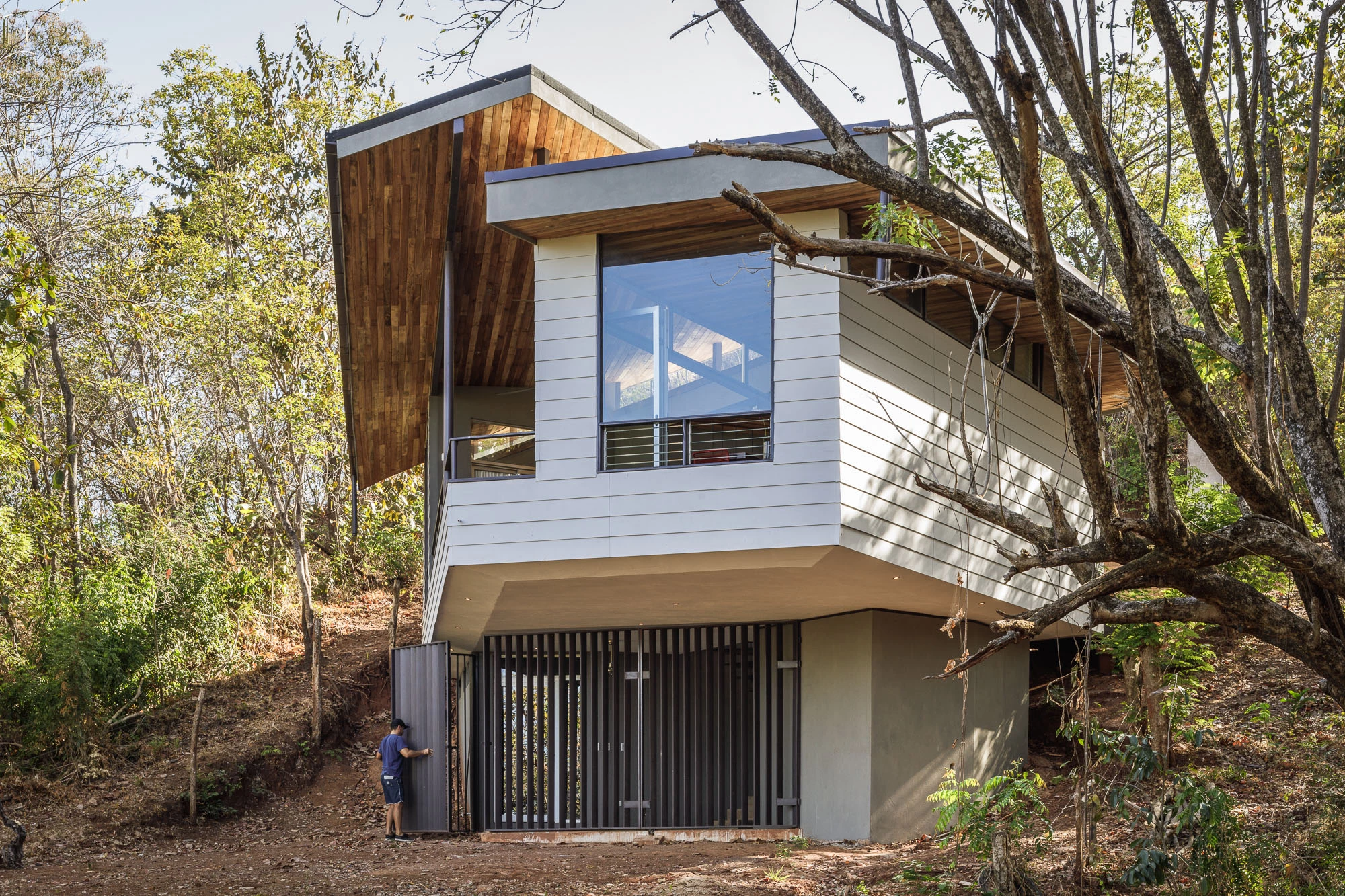 悬浮叶屋 · 绿色走廊中的生态住宅-13