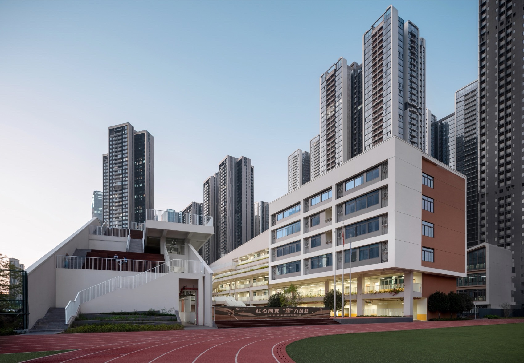 深圳市龙华区清泉外国语学校初中部丨中国深圳丨深圳市一境建筑设计有限公司-6