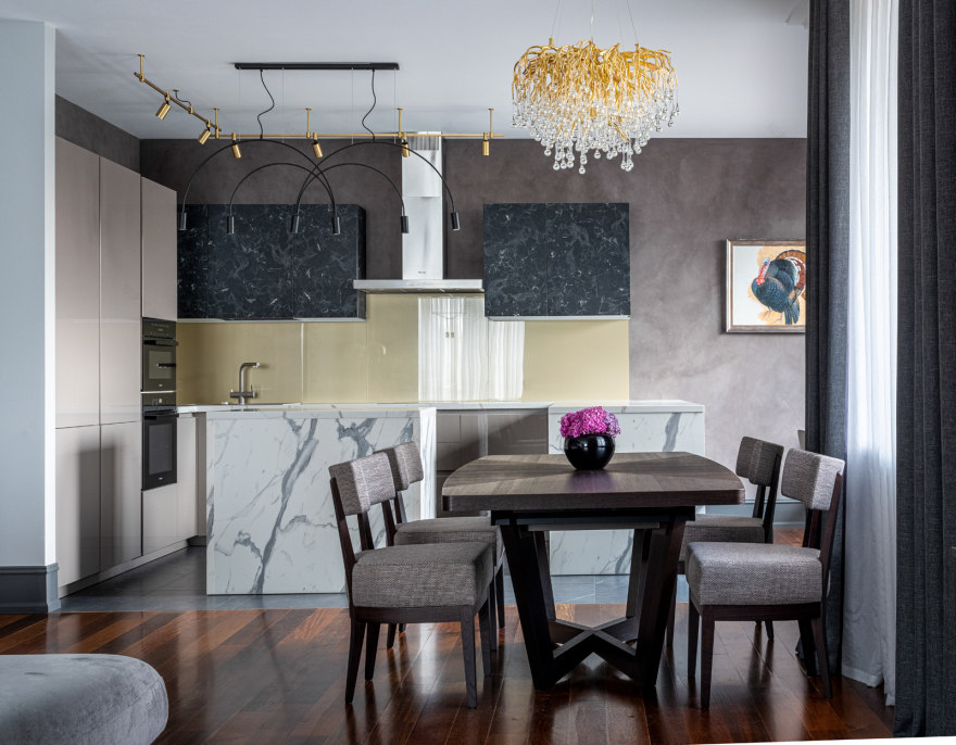 带博物馆画作的公寓设计-4