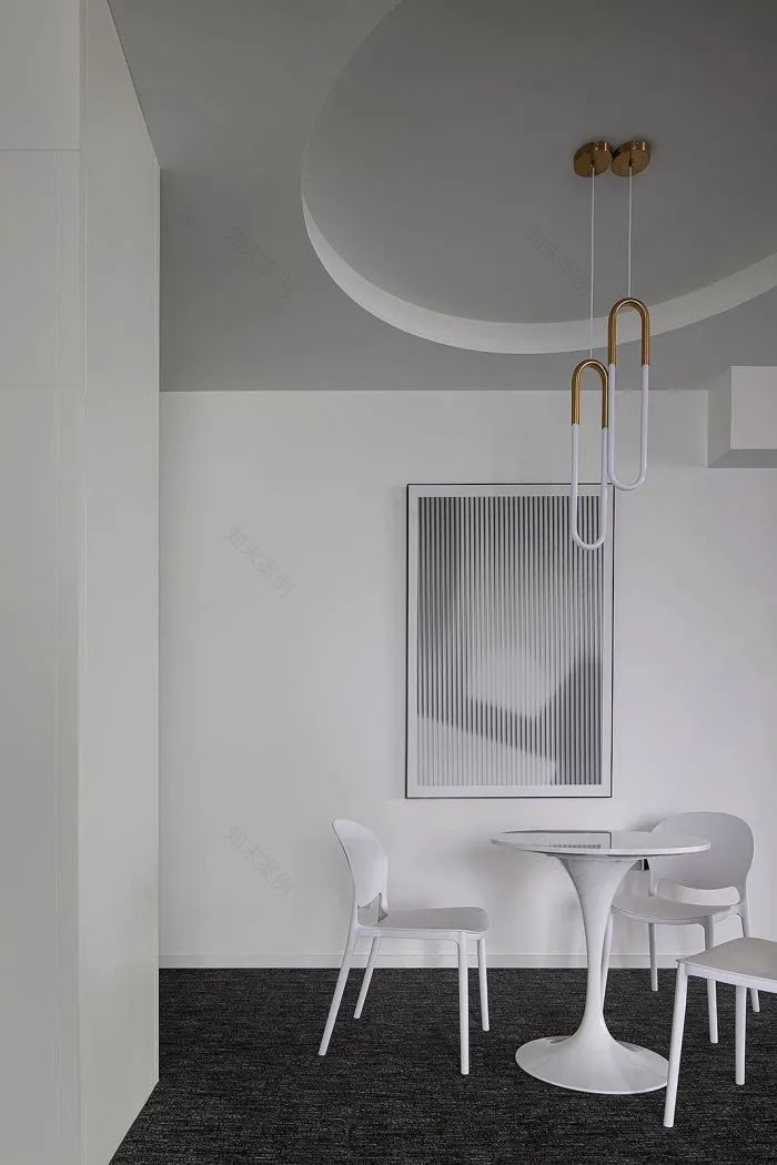 黑白交接的理性与感性 · 律师事务所的现代设计丨陆槛槛空间设计-26