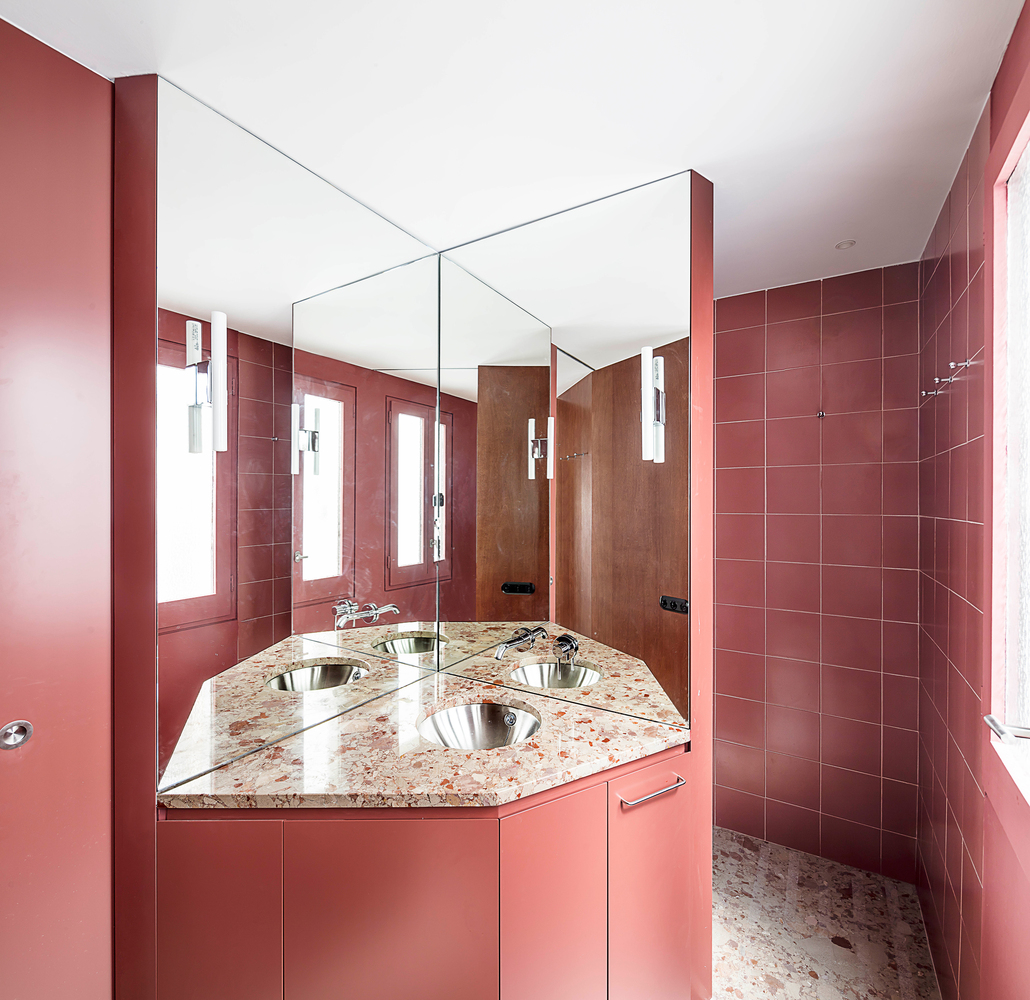 巴塞罗那“Loft not Loft”翻新 | 曲线家具打造灵动空间-20