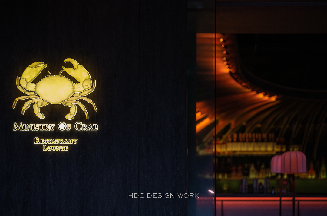 双塔映衬下的MOC餐厅丨中国成都丨唐嘉骏,刘芮言-30