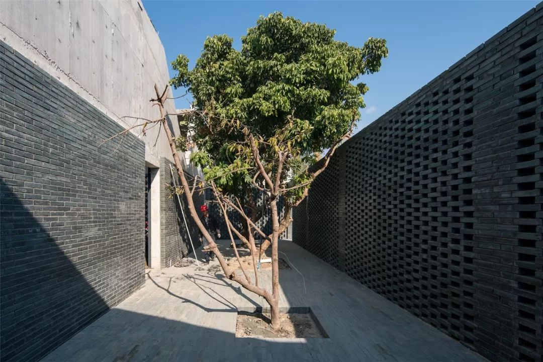 深圳大梅沙村改造 | 城村共生下的空间再生产-95