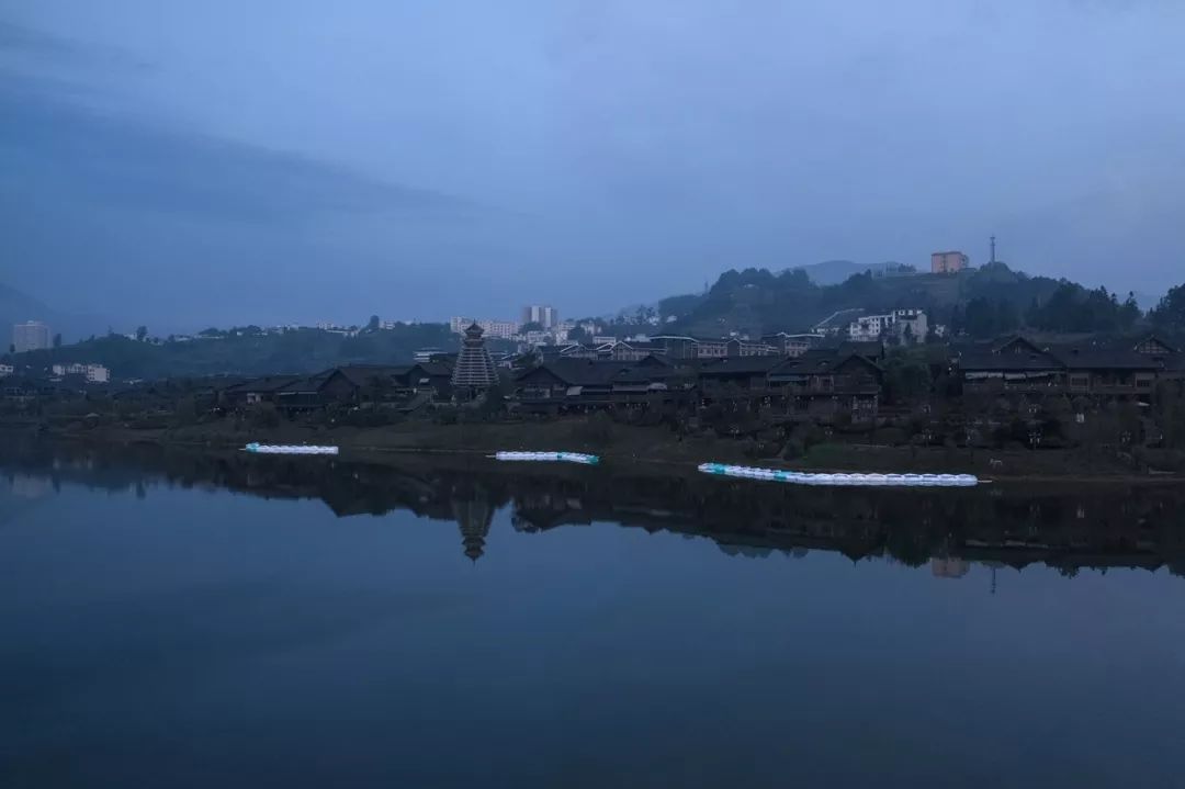 丹寨万达小镇睡莲水上影展,自然与艺术的融合-54