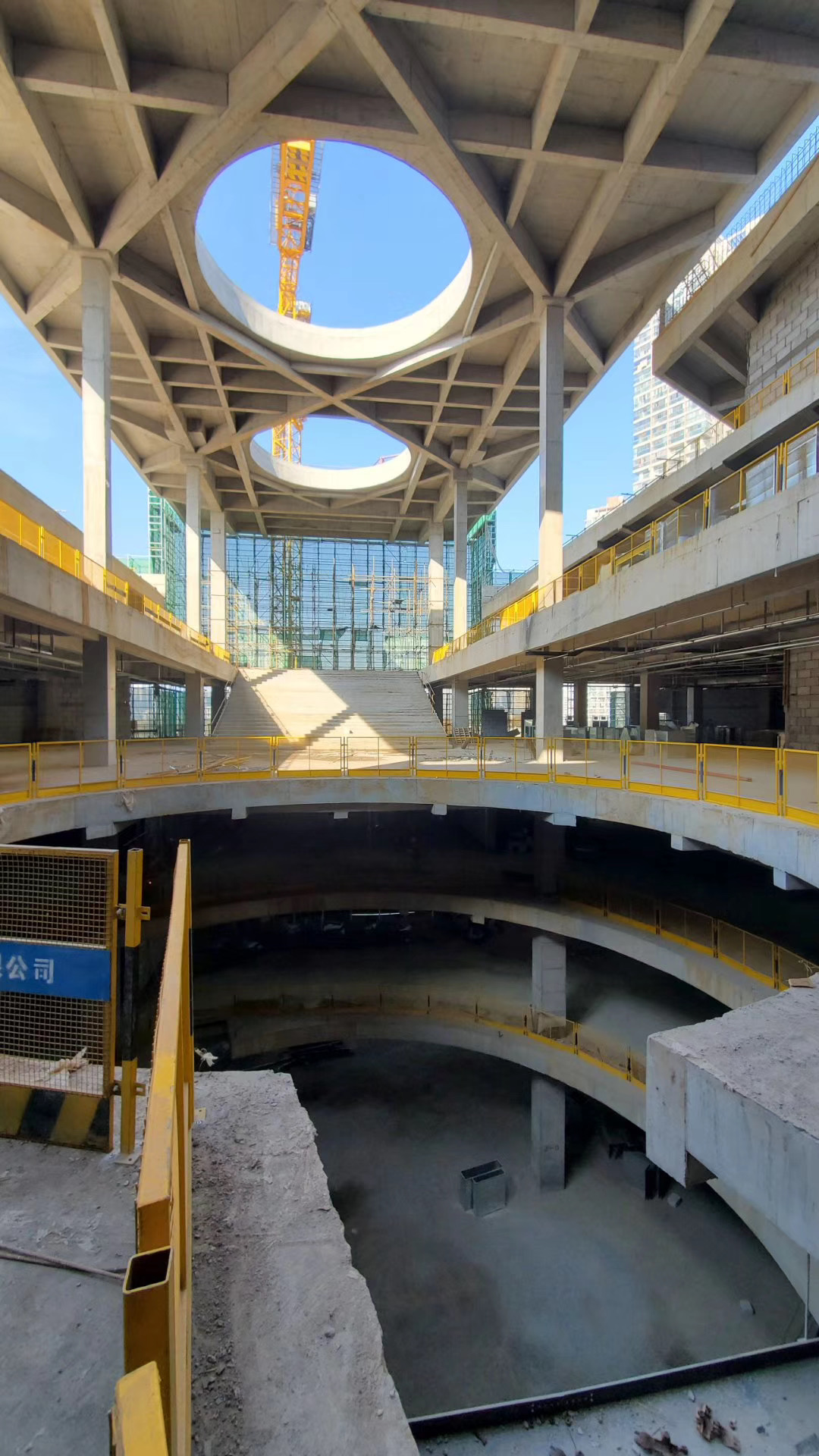 武汉江城 Paradise Walk 商场 | CLOU 建筑师打造三维立体空间-14