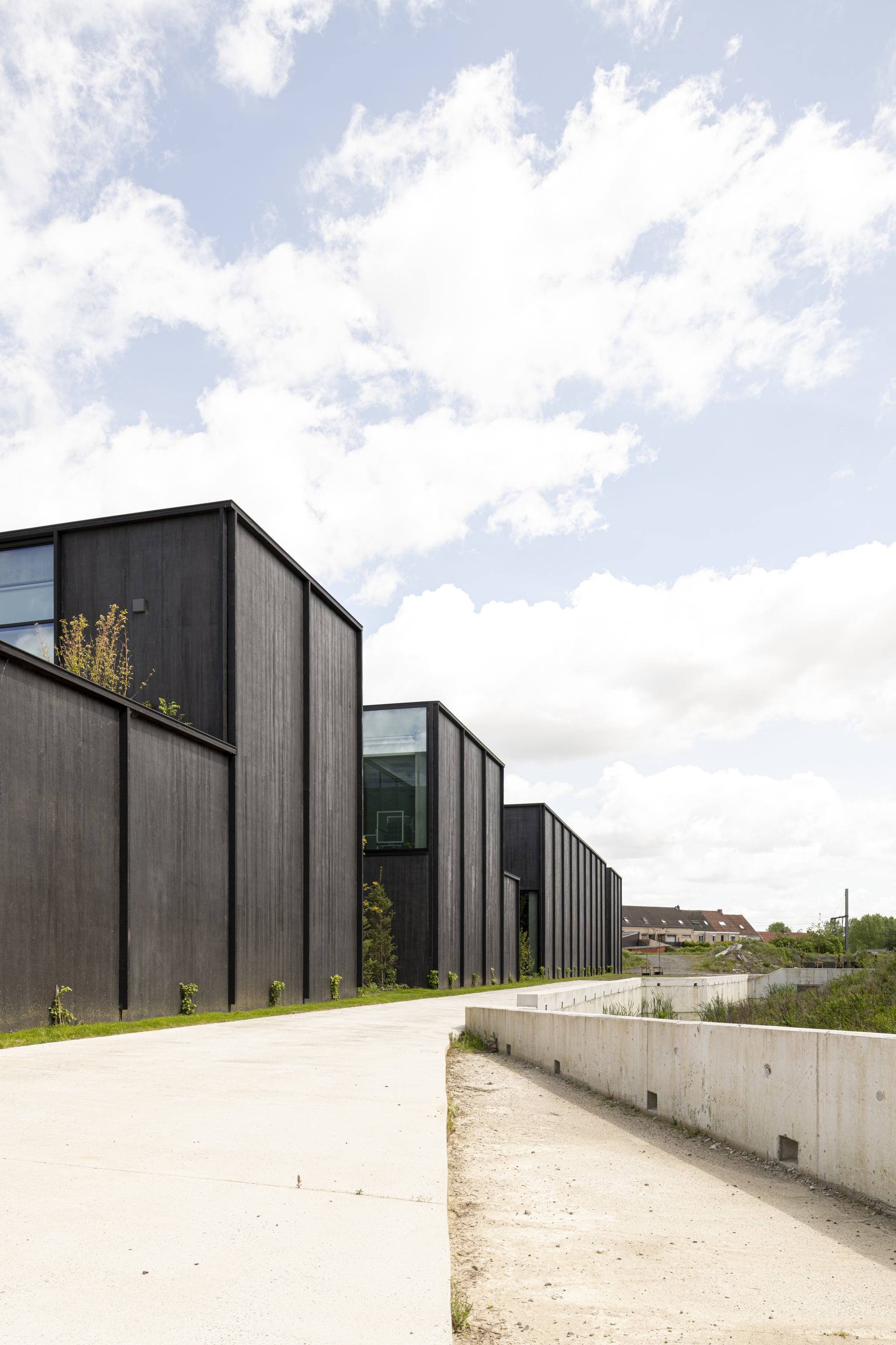 Bramier 消防站丨比利时丨Bureau DBG-14