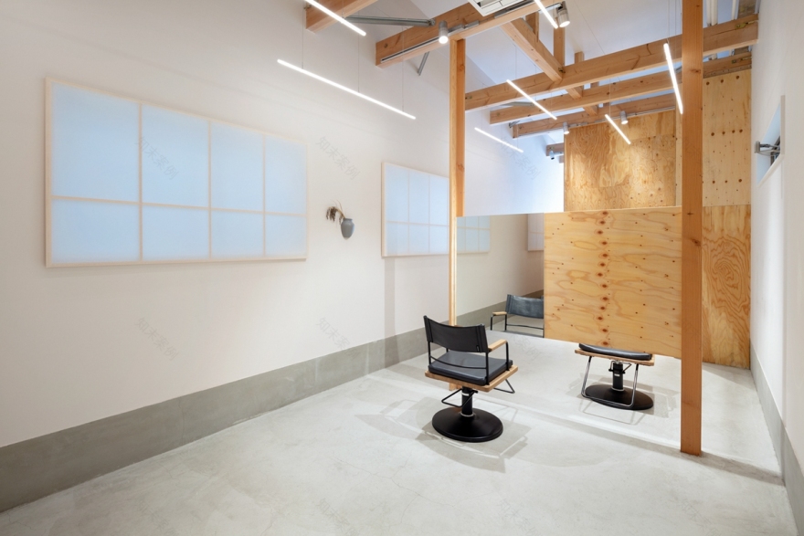 日本大阪 LAND 发型沙龙,狭长空间里的多功能设计-18