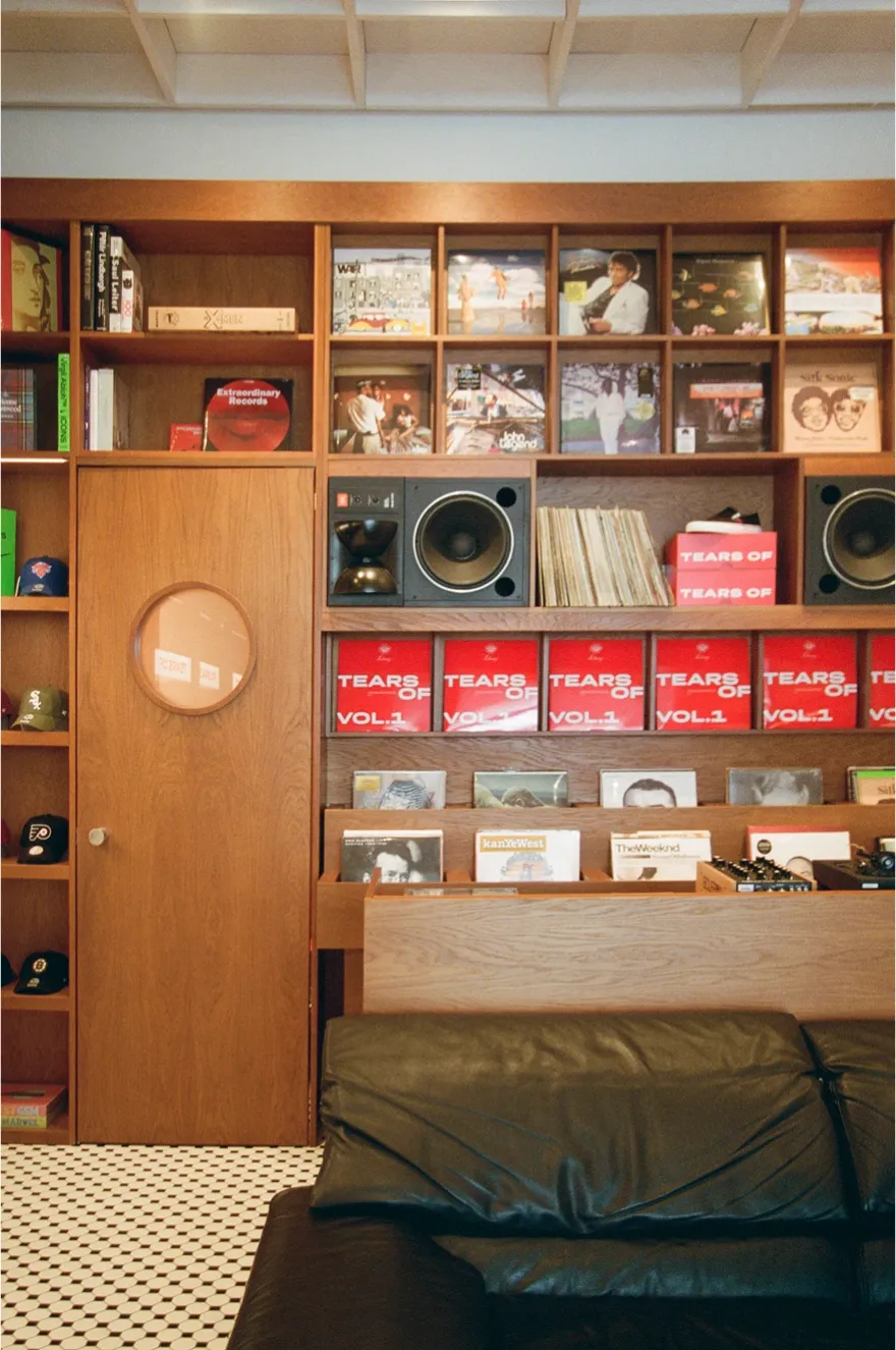 莫斯科Tears Of服装店丨俄罗斯莫斯科-22