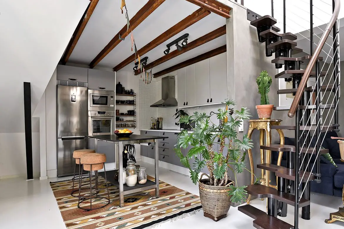 瑞典旧瓷厂改造的工业风 Loft-4