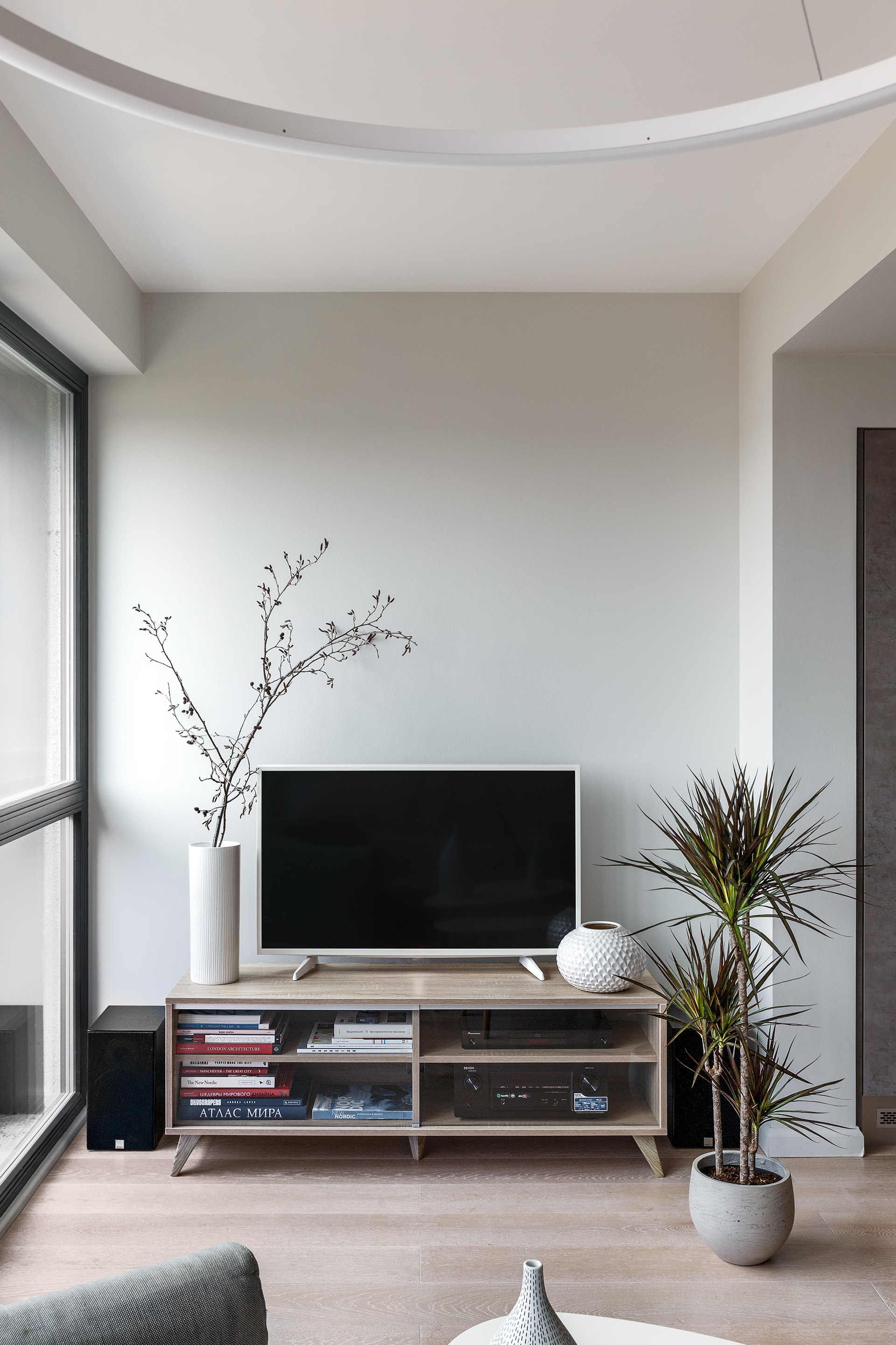 彼得罗扎沃茨克的公寓丨RussiaPetrozavodsk丨Olga Kulbachko-12