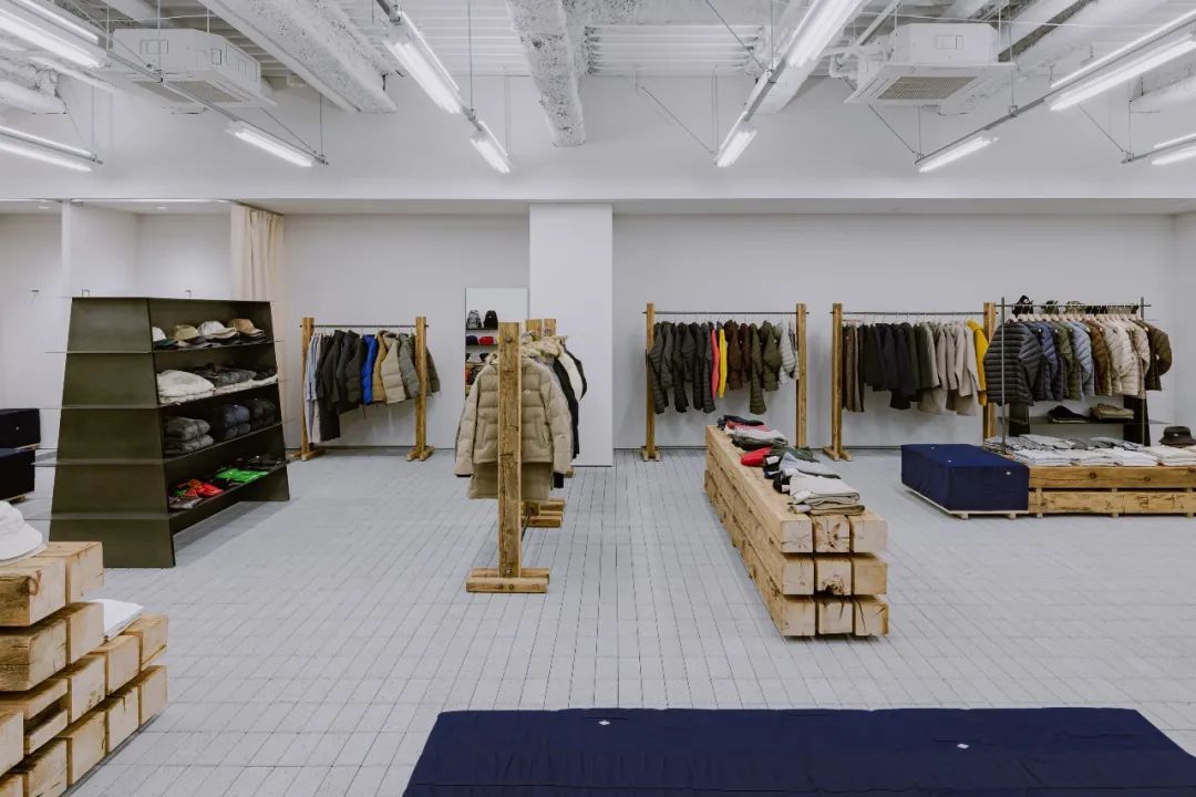 Danton 东京原宿旗舰店丨日本东京丨小大建築設計事務所-56