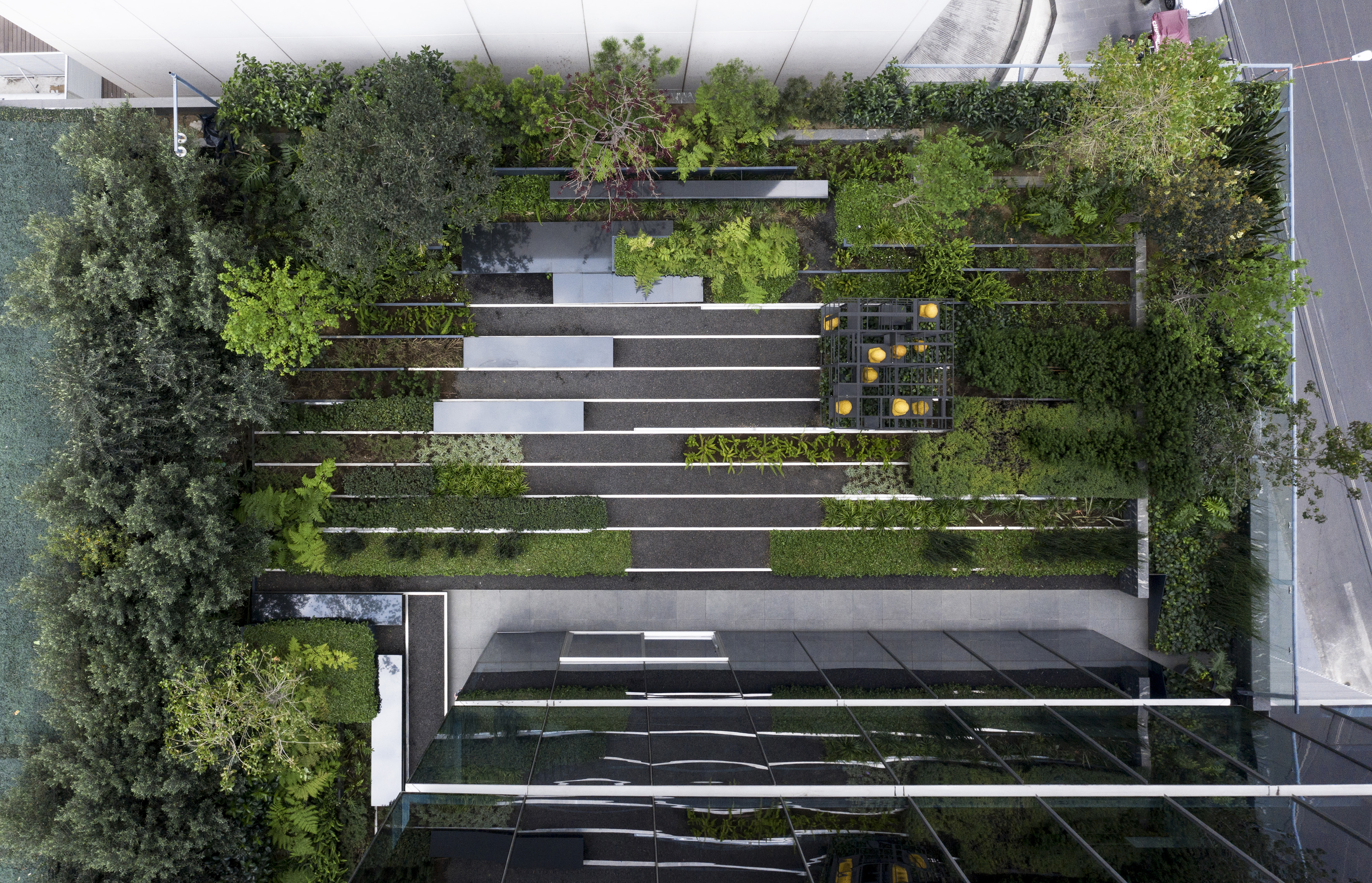 roof garden for a sculpture in Santa Fe, México City | DLC Architects-8