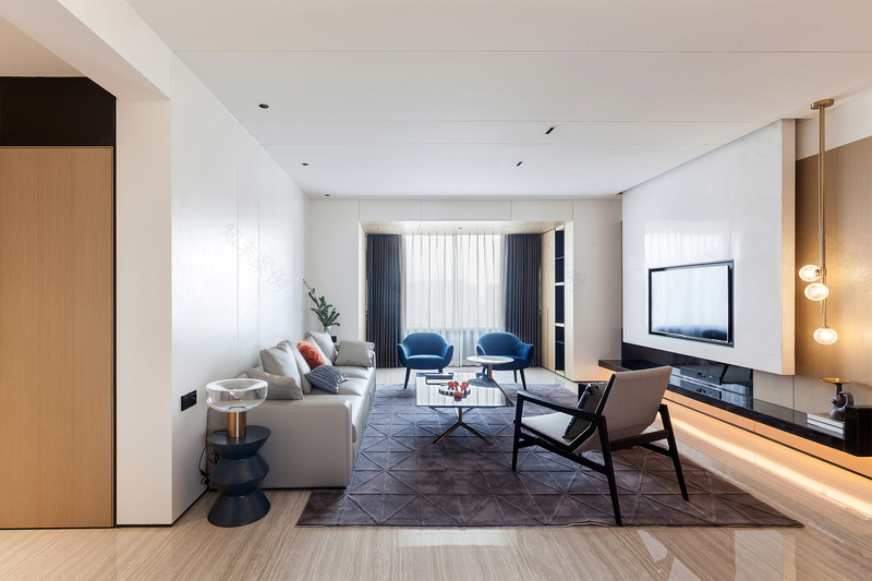 简约白线 | 空间丰富的纯粹之美-7