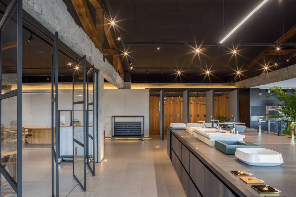 巴西圣保罗杰拉尔湖建材展厅设计-17