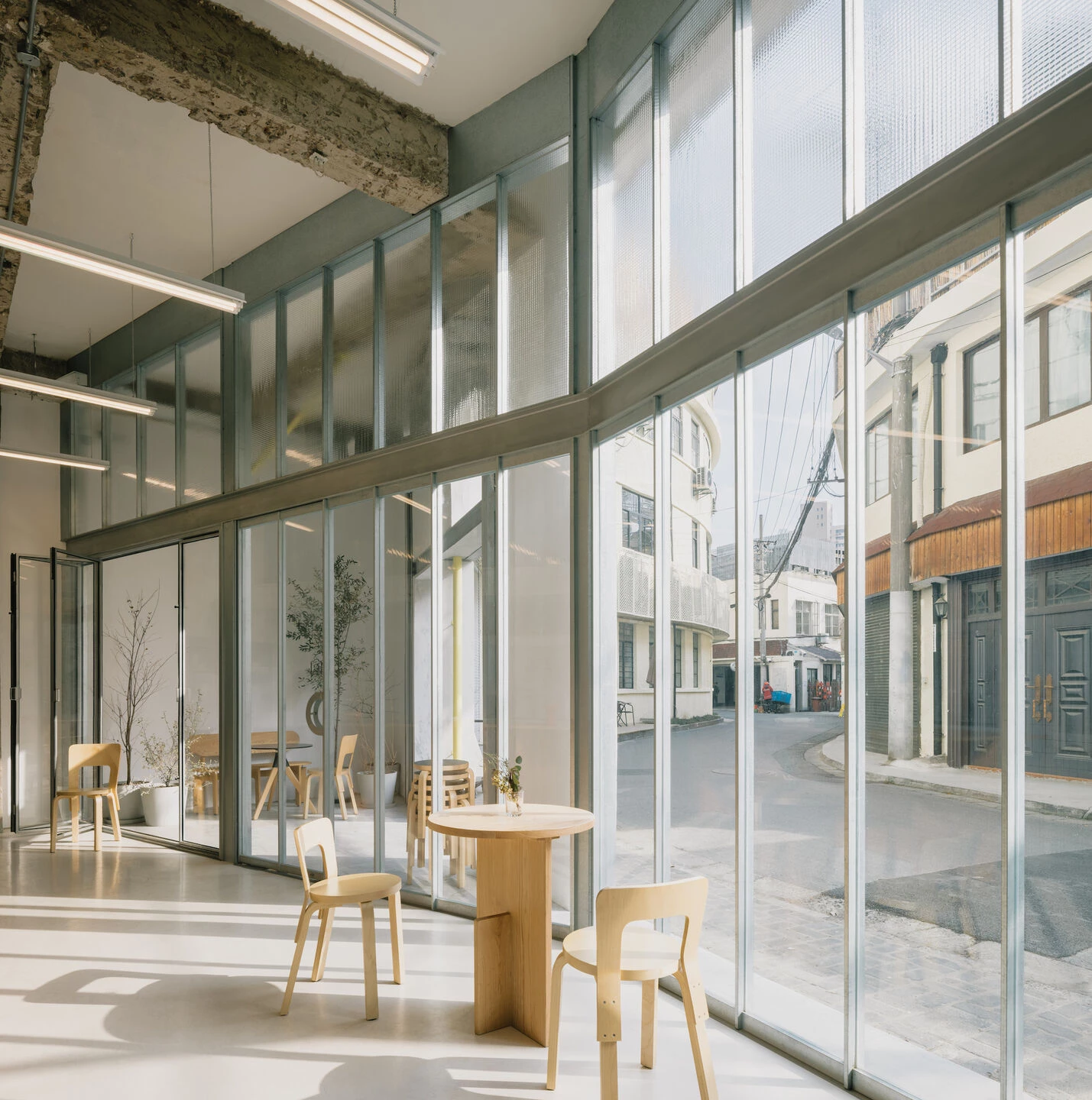 在面包店上方或越过面包店丨中国上海丨Atelier tao+c-9