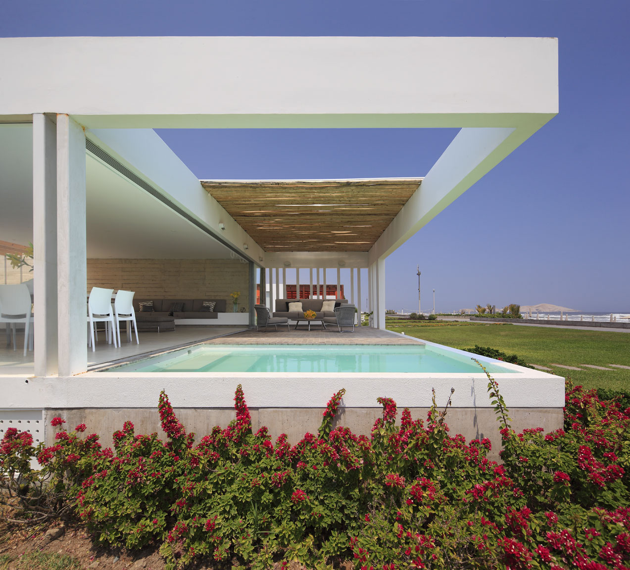 白盒子中的垂直生活-35