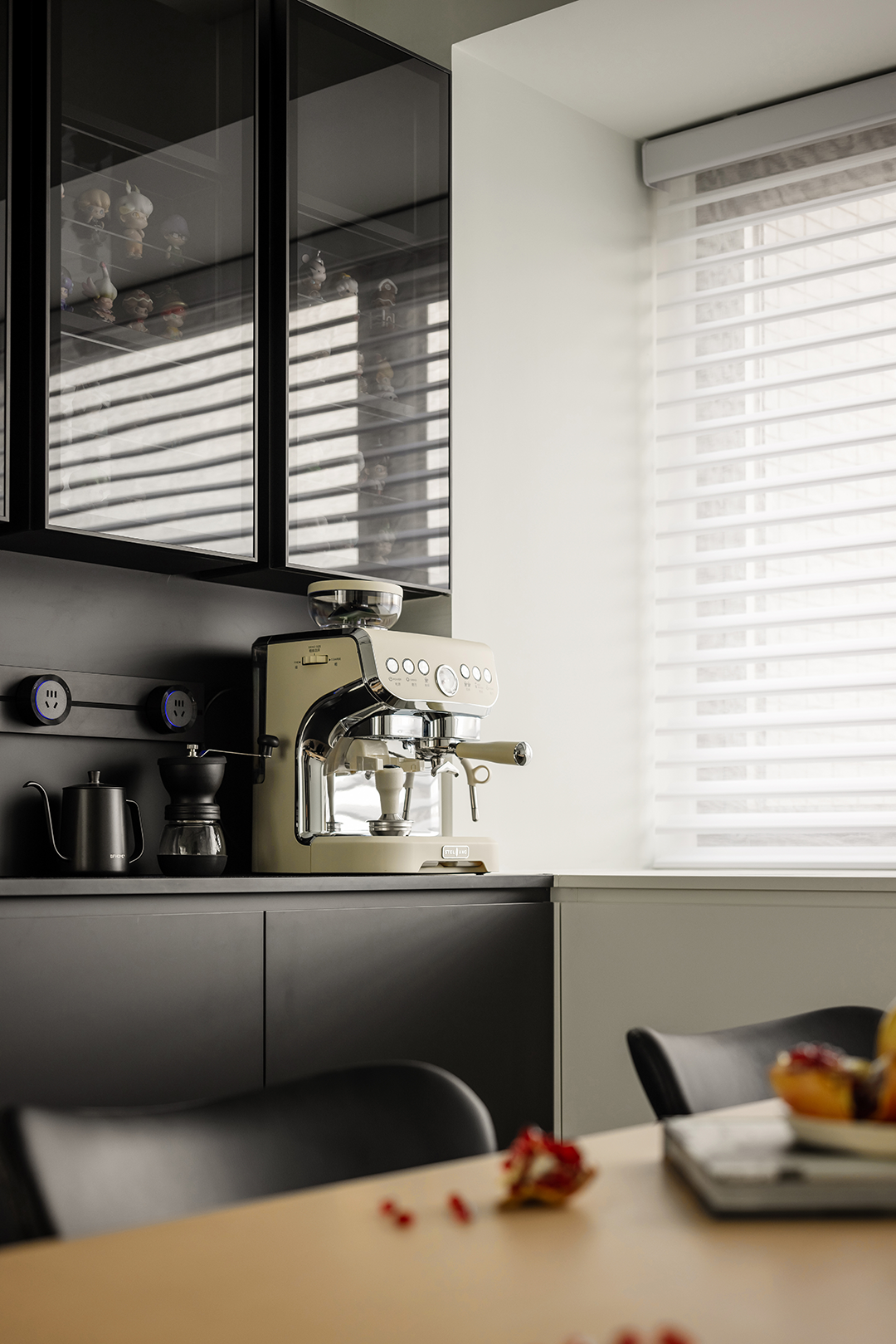 深圳壹城中心 102㎡极简万象丨中国深圳丨苏的设计-30