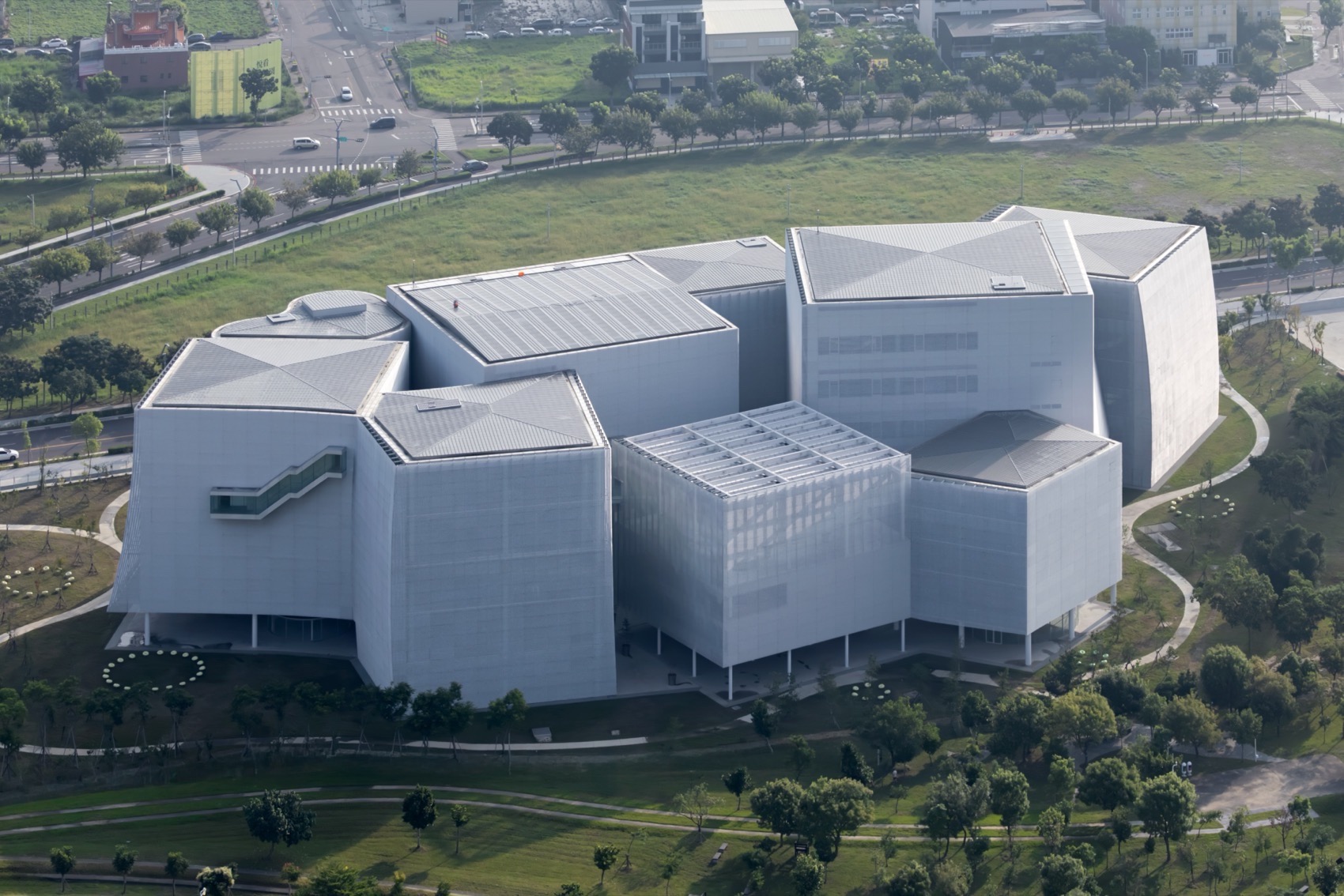 台中市立美术馆(台中绿美图)丨中国台中丨SANAA,刘培森建筑师事务所-3