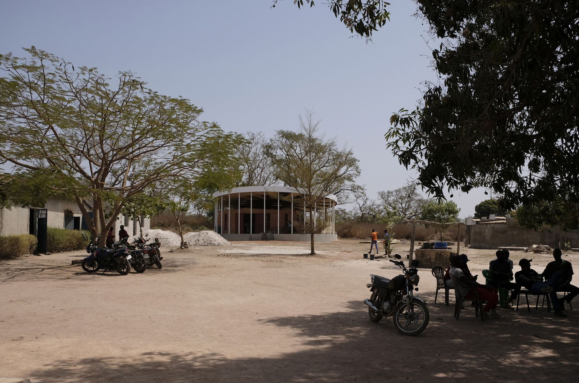 Guiré Yéro Bocar Library / croixmariebourdon architectes associés-20