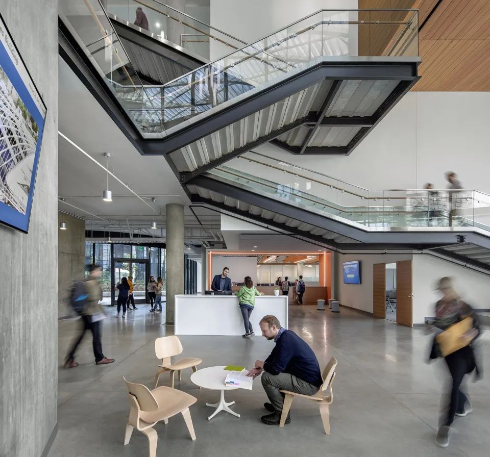 加州州立理工大学波莫纳分校绿色学生服务大楼-20