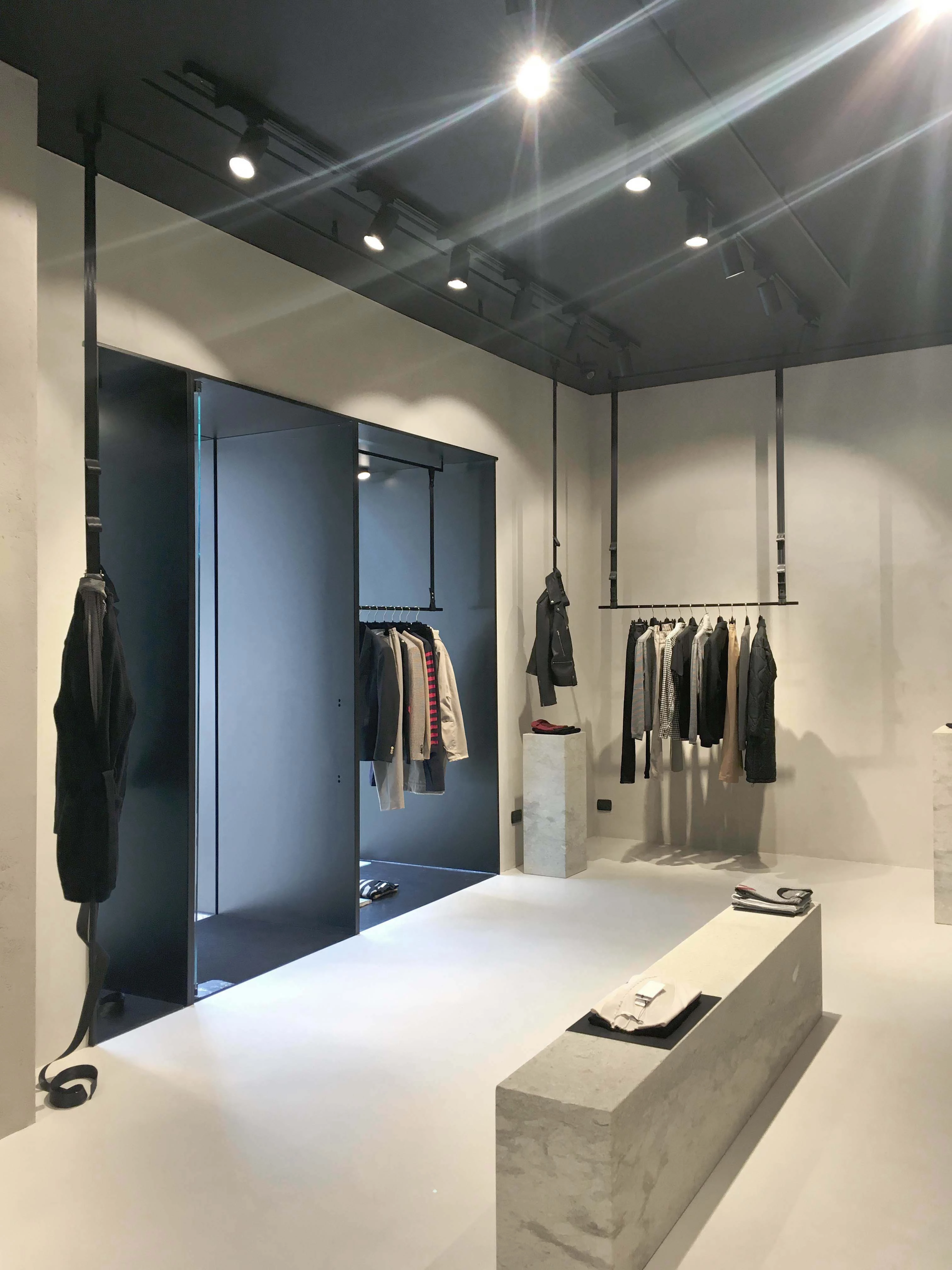 米兰 Grifoni 店铺-16