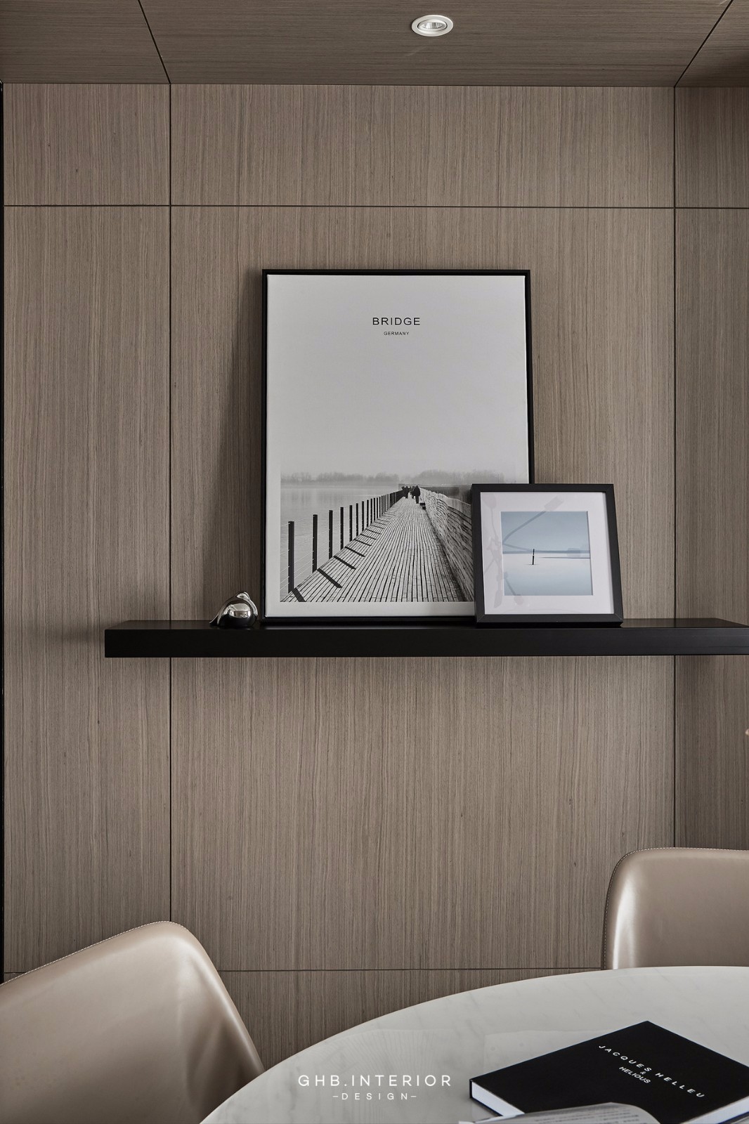 无锡五矿黄山湖壹号住宅 | GHB 空间设计打造静谧优雅空间-17