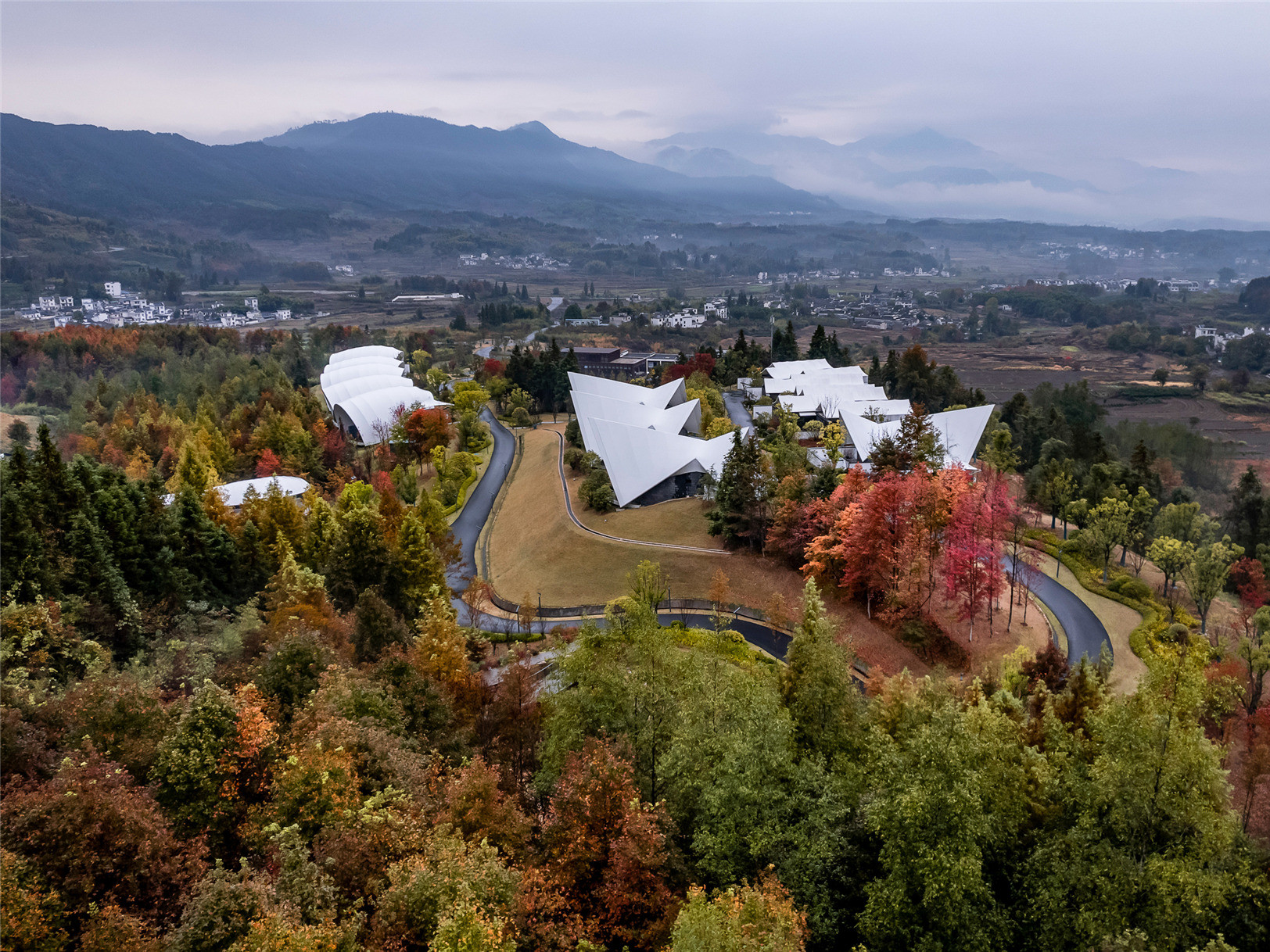 黄山关麓帐篷客度假酒店景观丨中国黄山-2