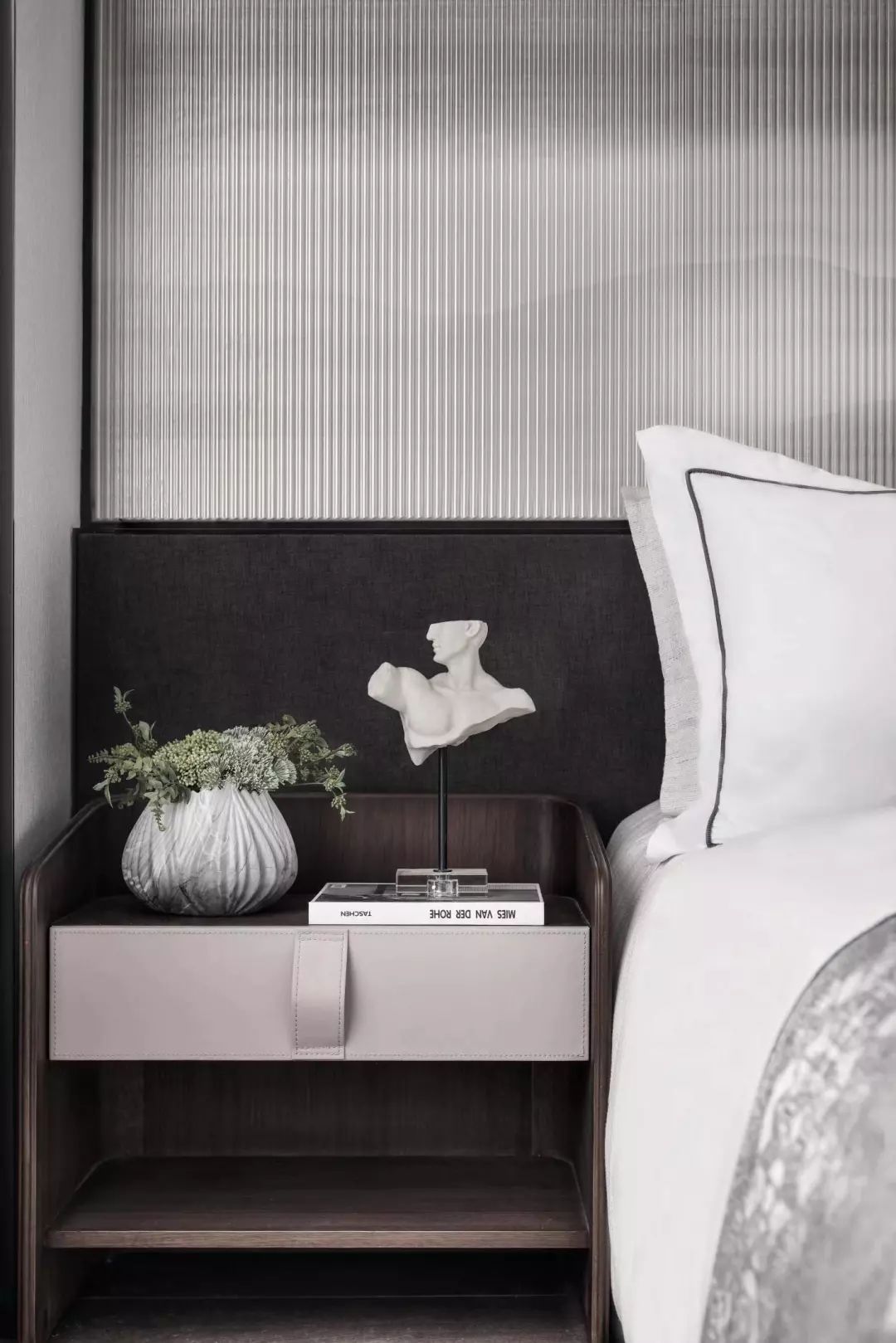 中南樾府别墅样板间-48