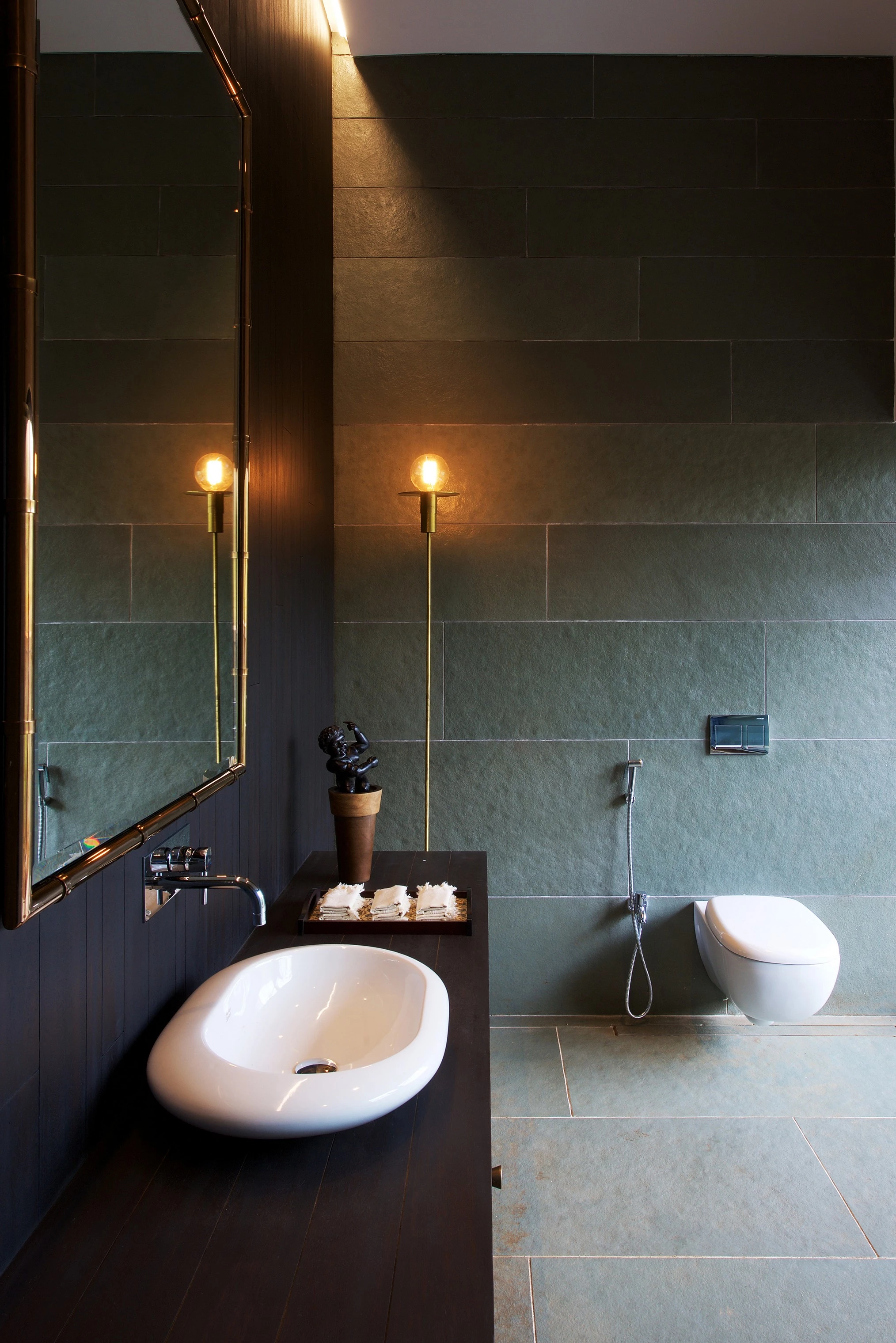 印度 Malavli 第二住宅 · SPASM Design Architects 的自然奇观-43