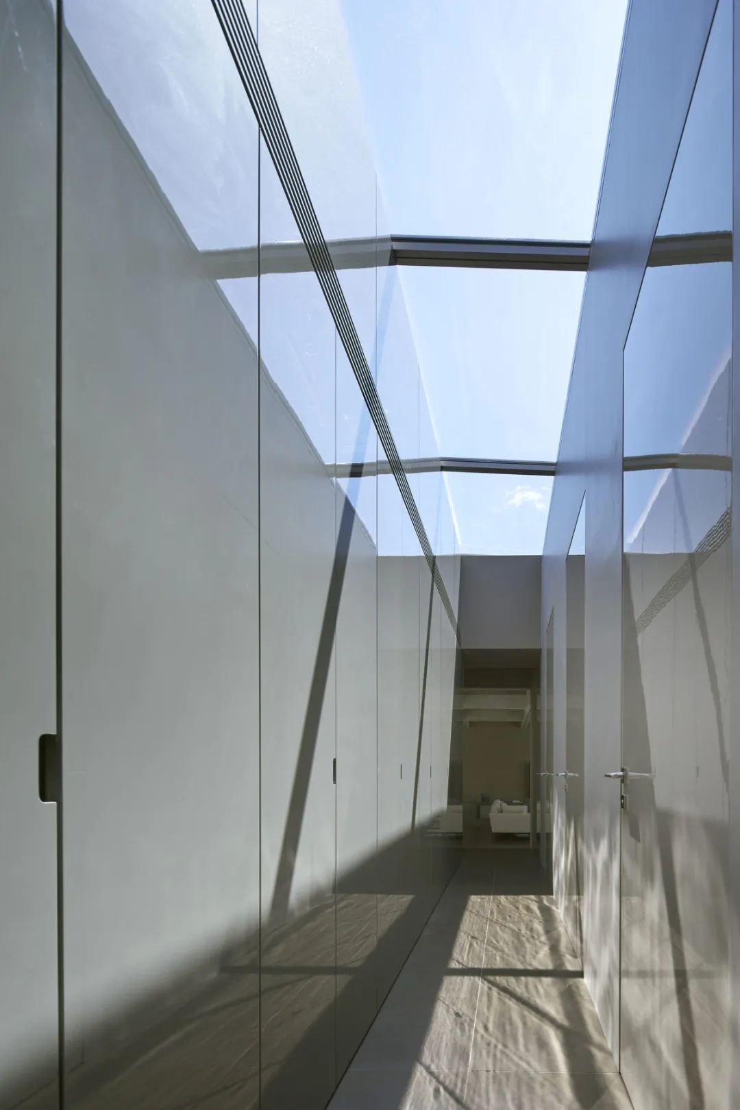 日本野兽派庭院住宅-51