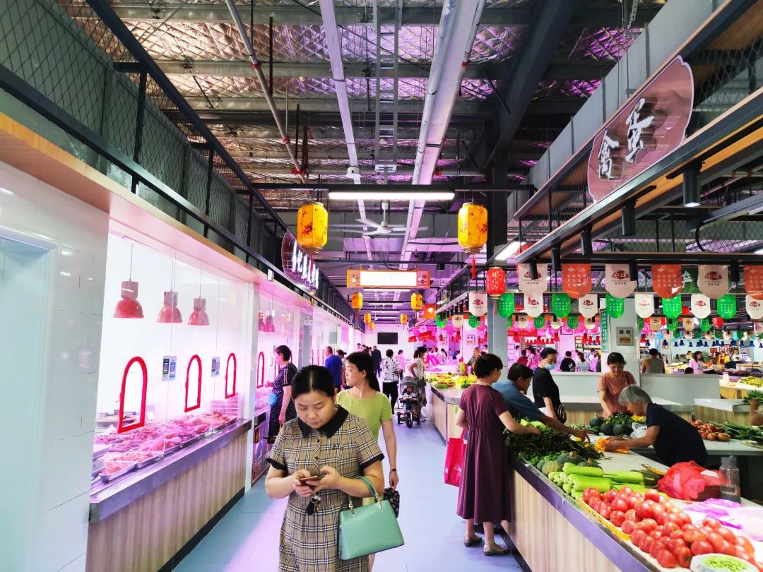 高大上是伪命题？岠嶂综合农贸市场设计用接地气迎高人气！-67