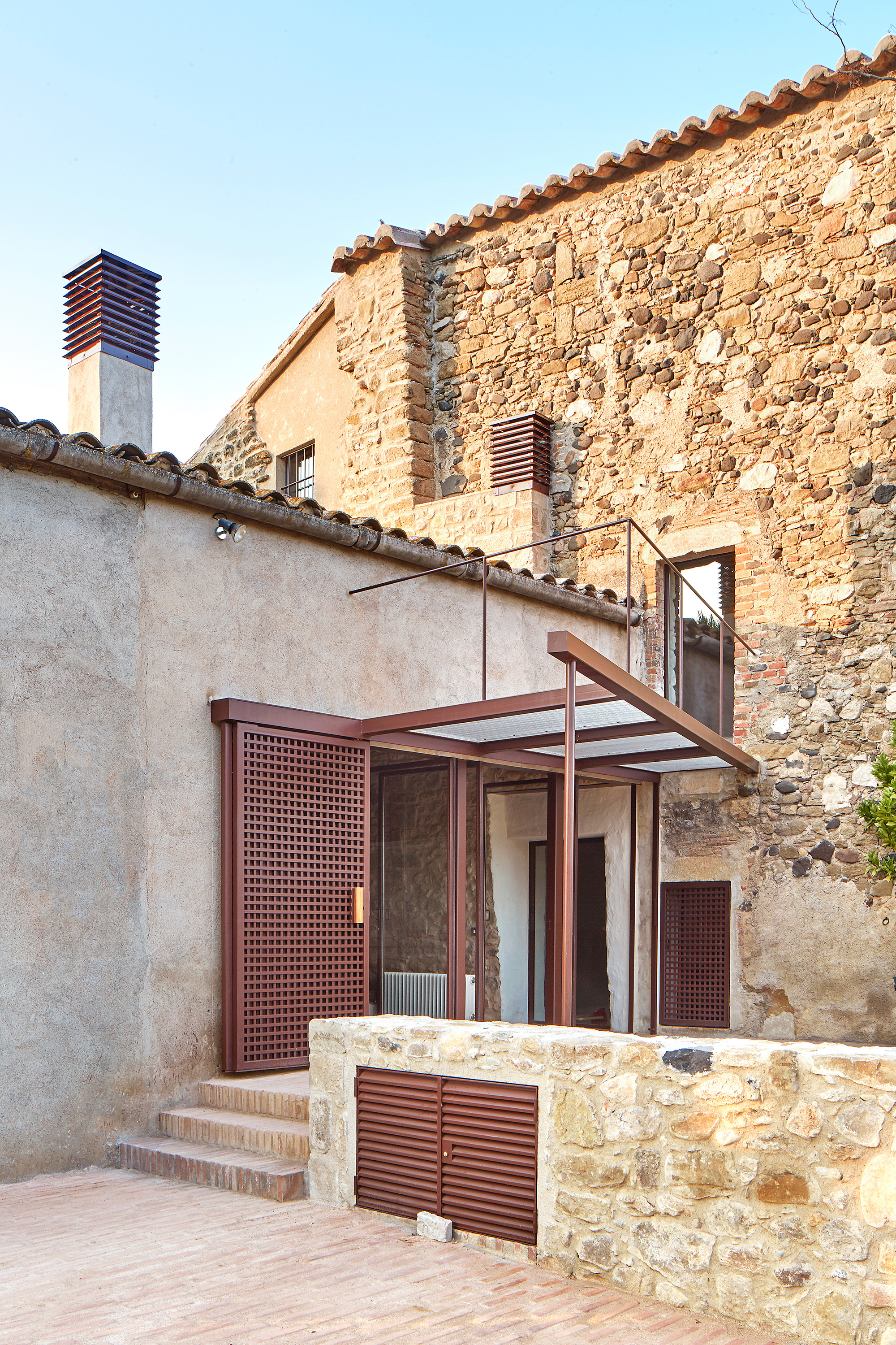 Refurbishment of a country house in Empordà, Spain | ARQUITECTURA-G-12