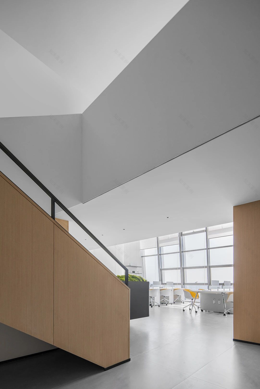 信丰铂金湾办公室丨中国赣州丨大诺营造-4