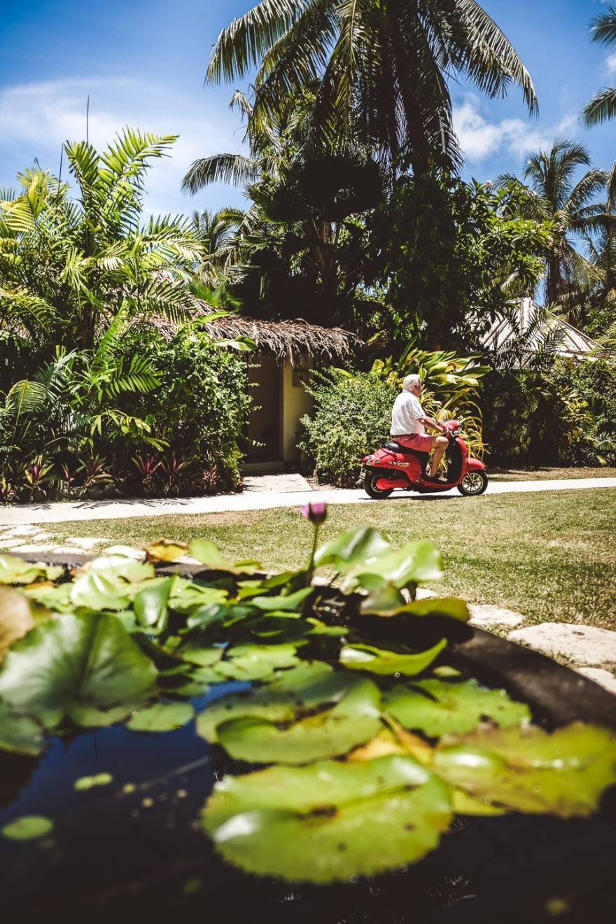 斐济五星级豪华度假酒店,现代斐济风格的海滨别墅-17
