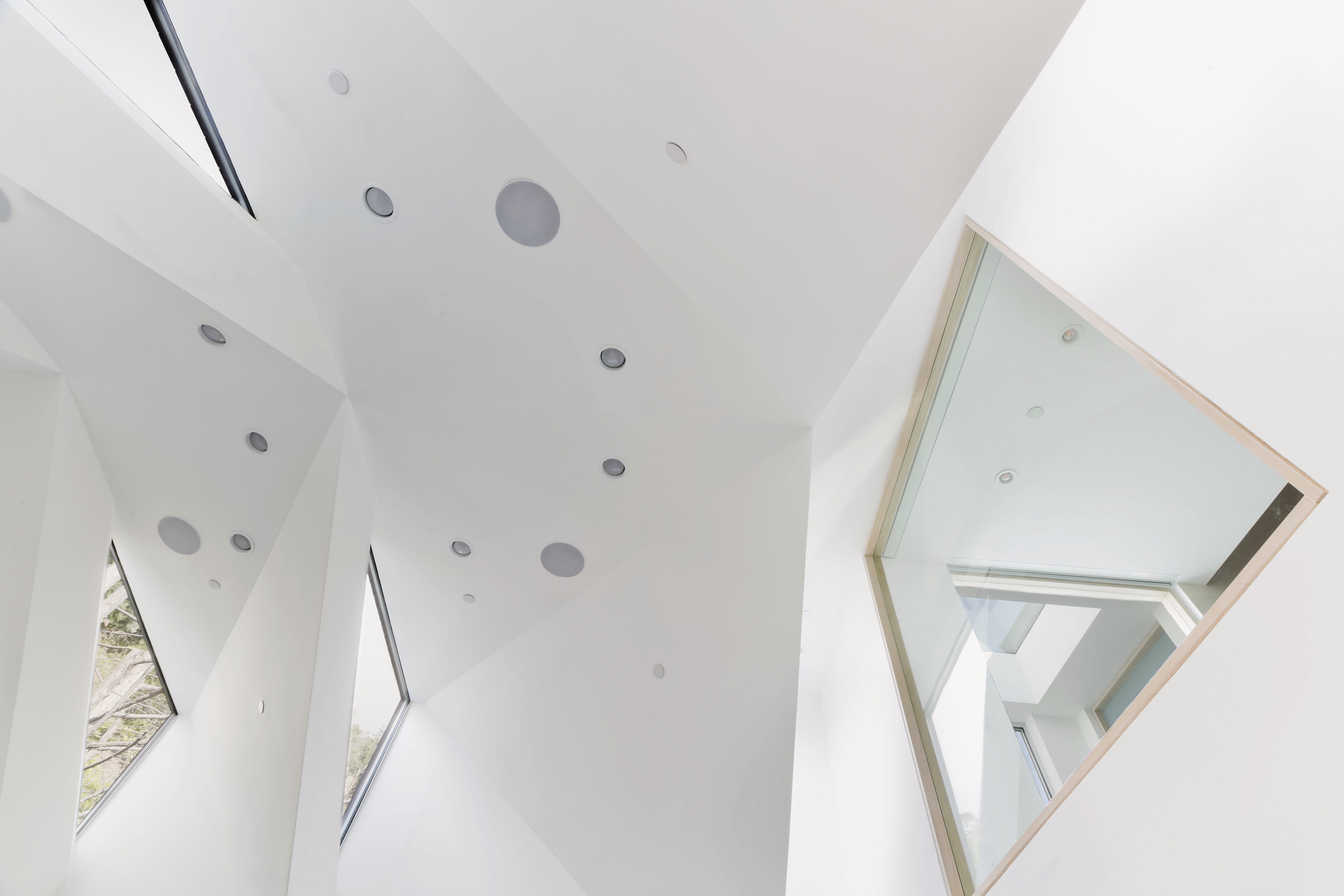 加州 Malibu 卫星办公住宅 | 融入环境的折叠空间-18