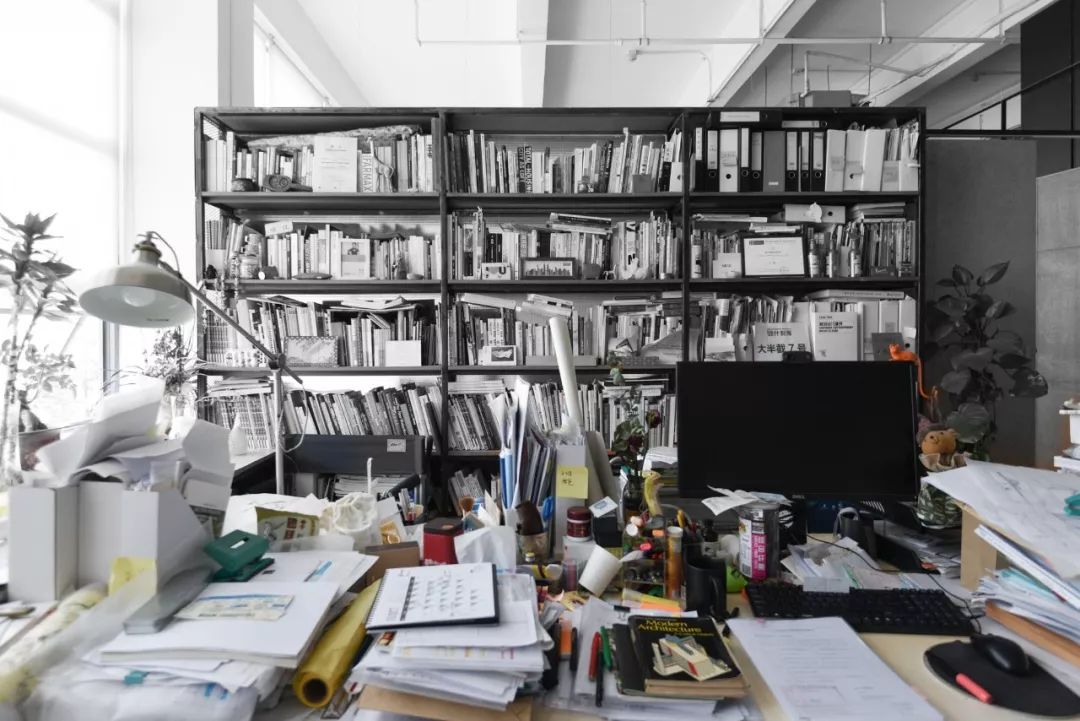 刘珩的办公室 | 多彩、混乱与安全感-11