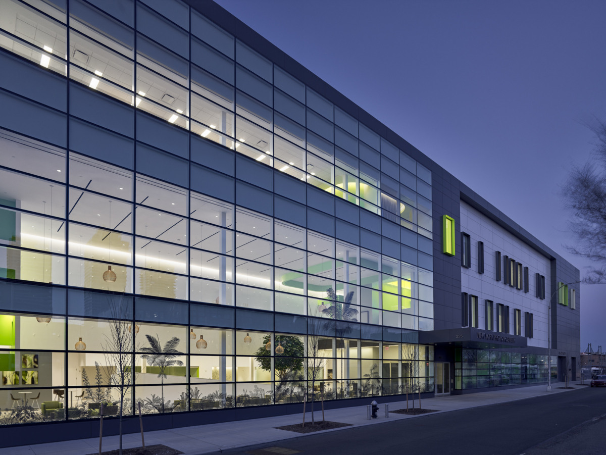 纽约先进质子治疗中心-8