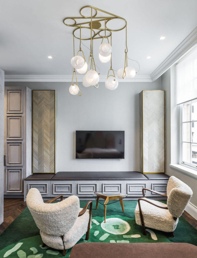 沙利尼·米斯拉有限公司-11