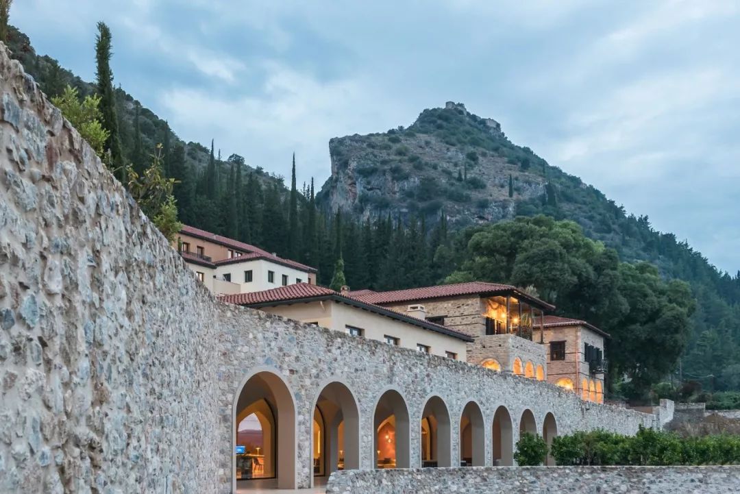 Euphoria Retreat丨一个治愈心灵,释放灵魂的地方  DecaArchitecture-2