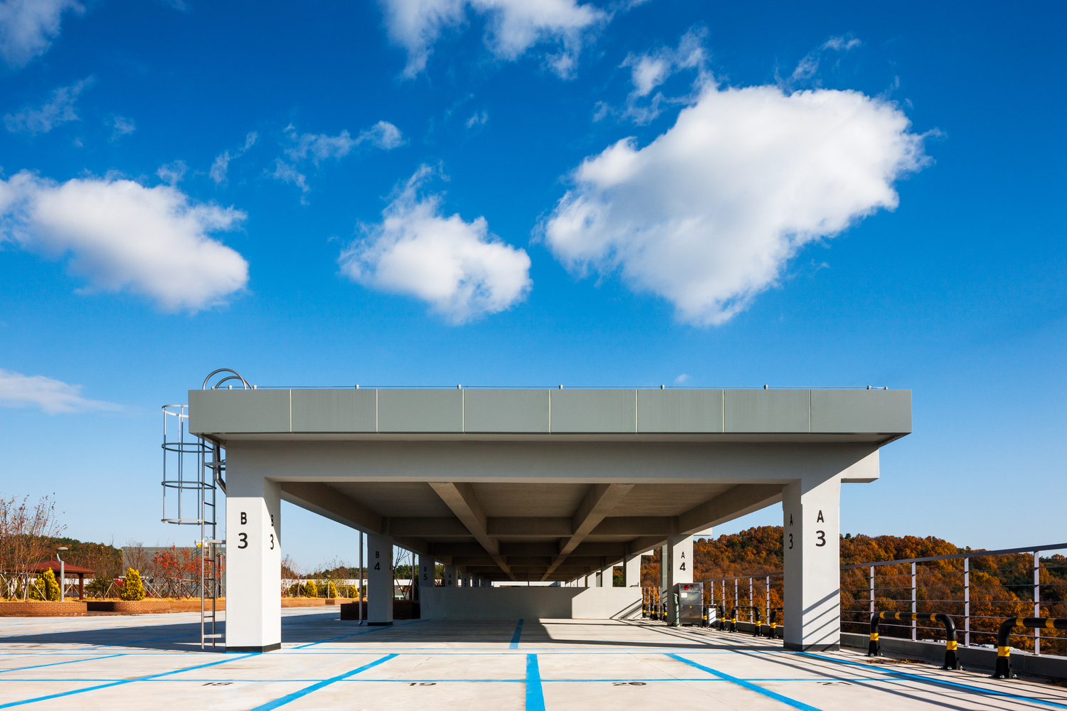 韩国 DAuto Mall 多功能混合建筑丨KARO Architects-10